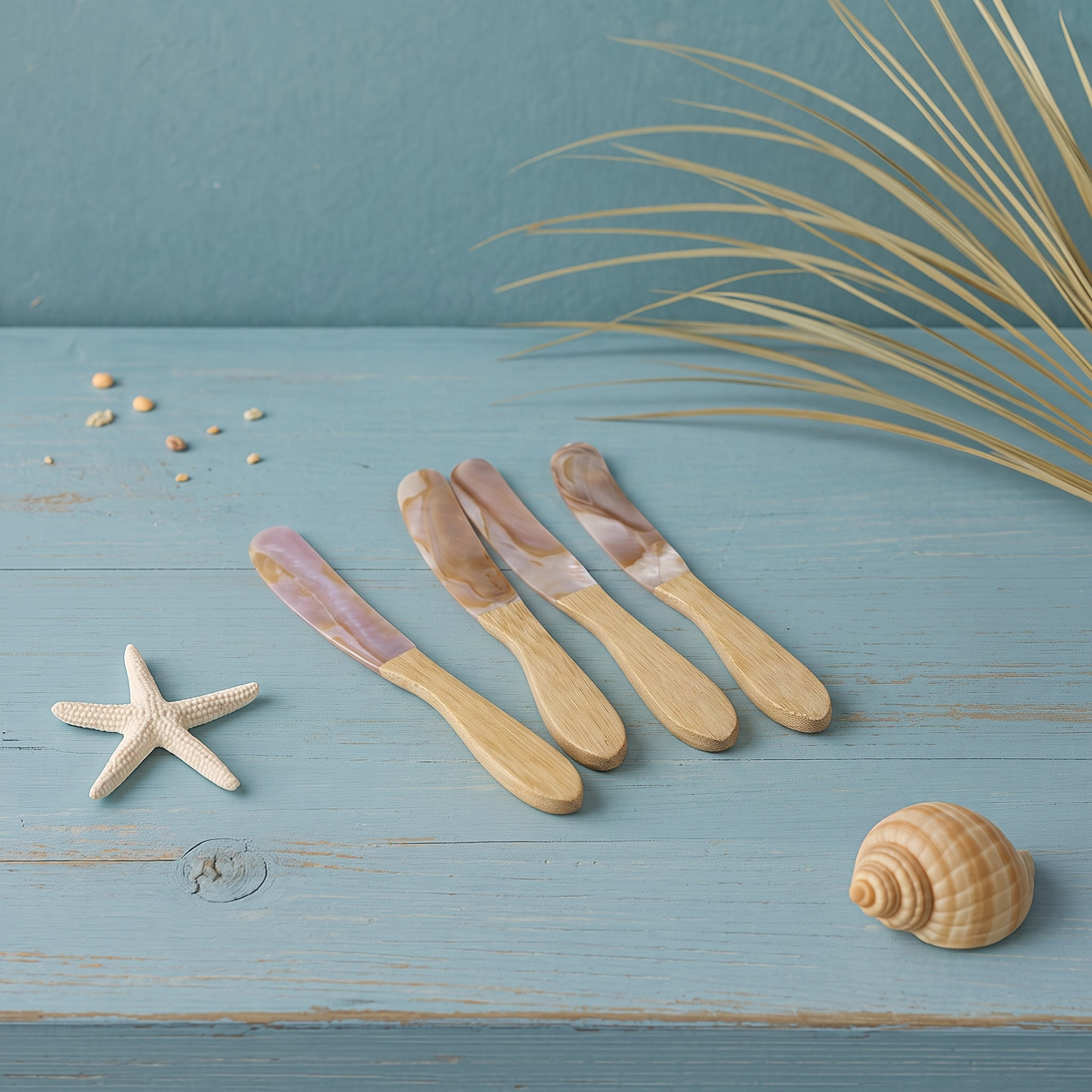 Serin Shell Spreaders, Set of 4