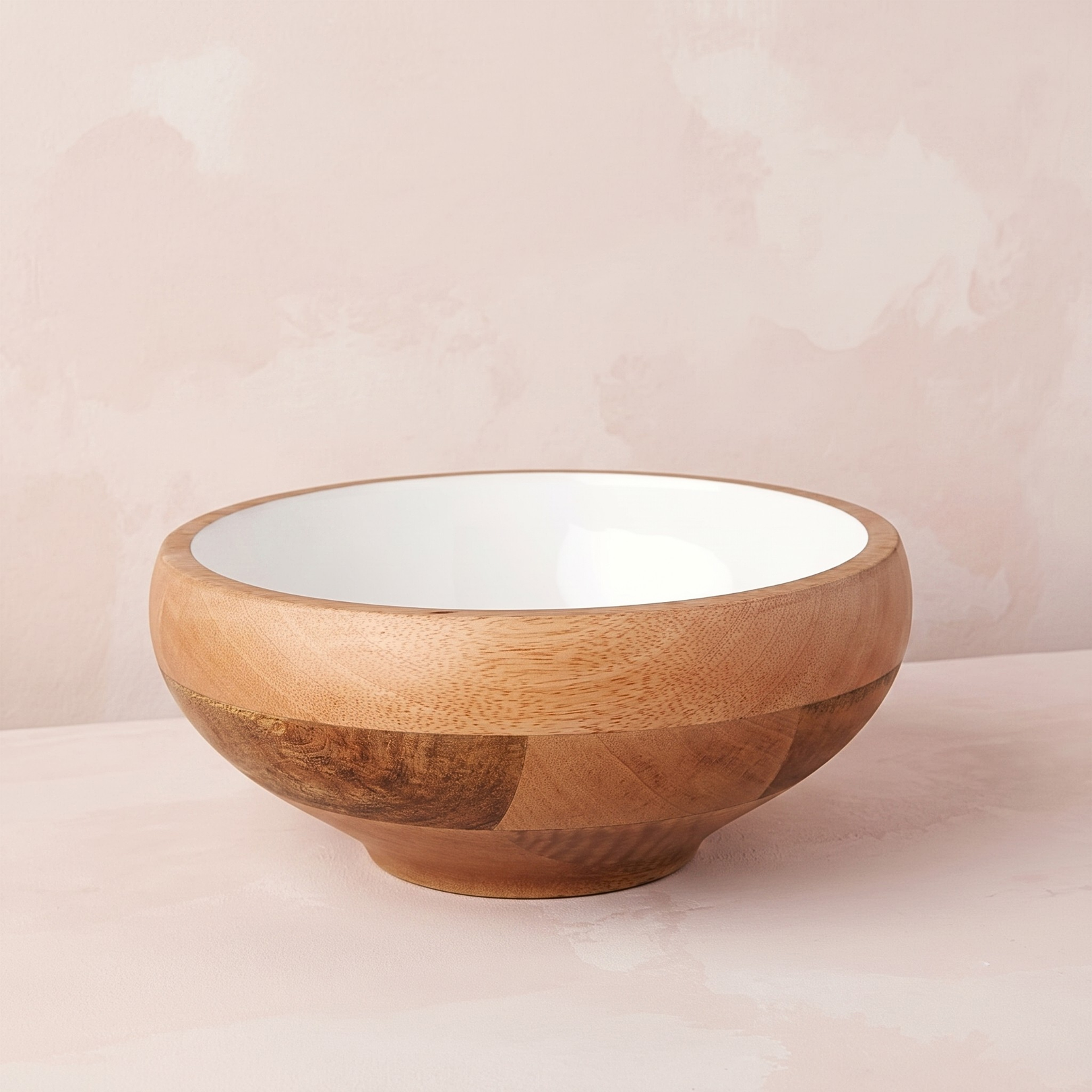 Madras Curva Footed Bowl, Medium