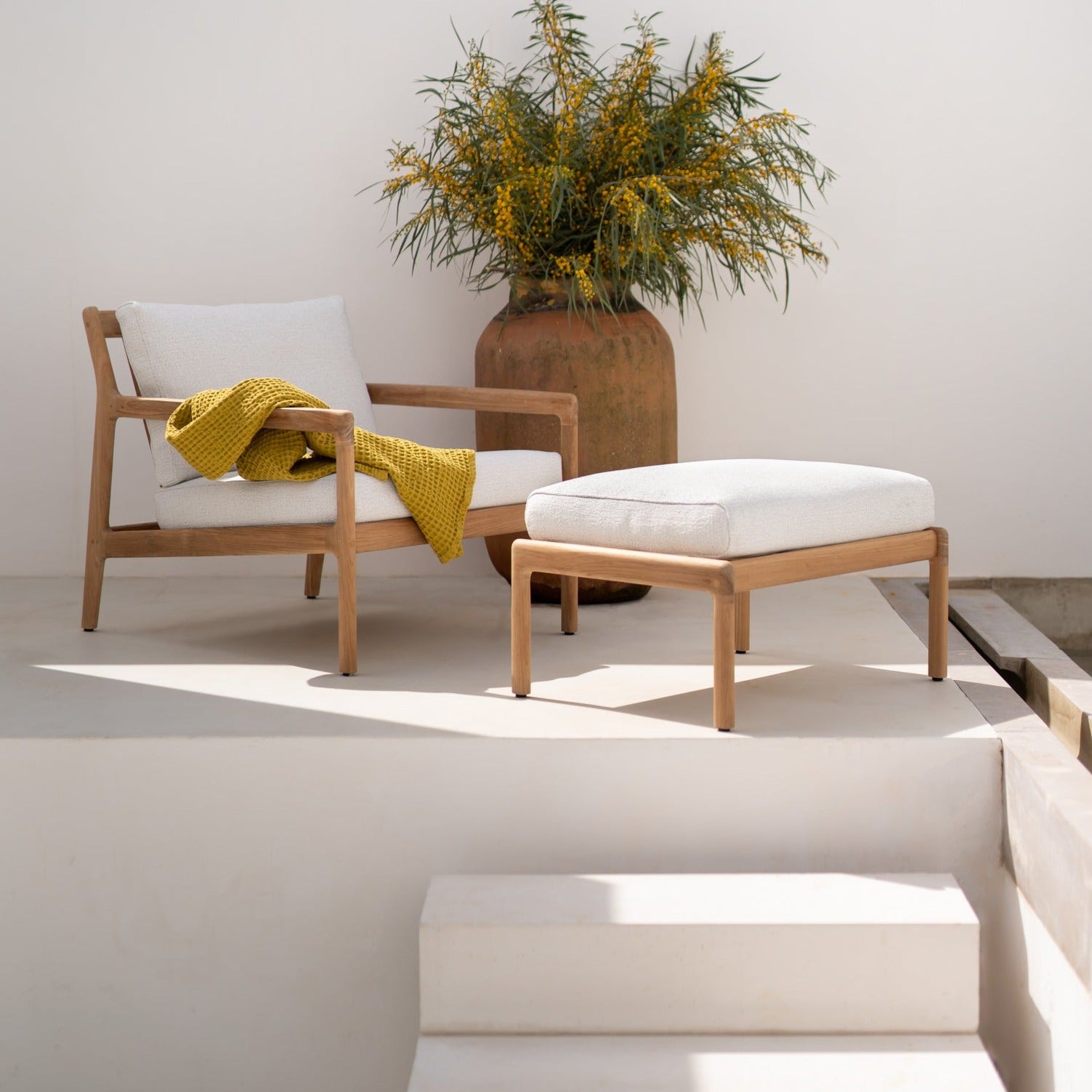 Jack Solid Teak Outdoor Lounge Chair, Off White Fabric