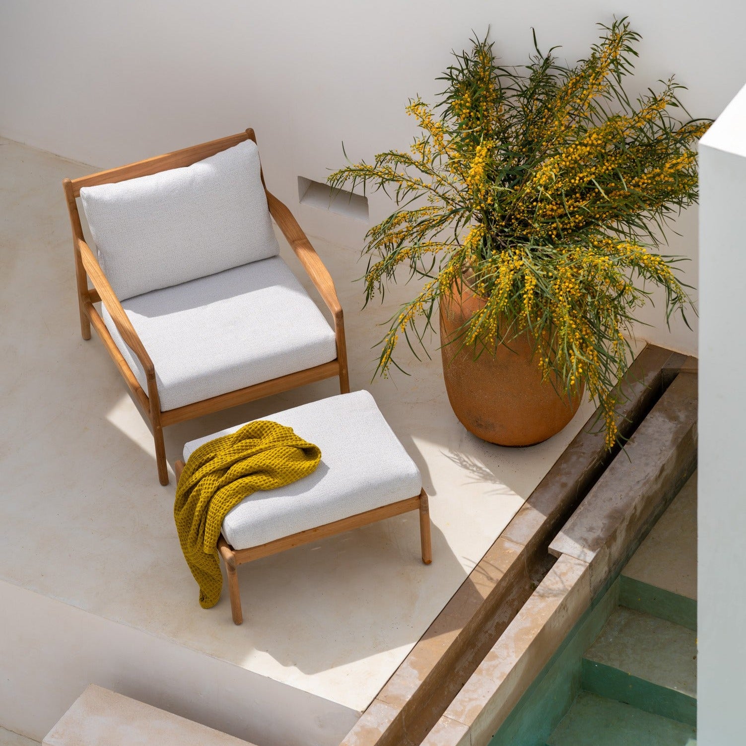 Jack Solid Teak Outdoor Lounge Chair, Off White Fabric