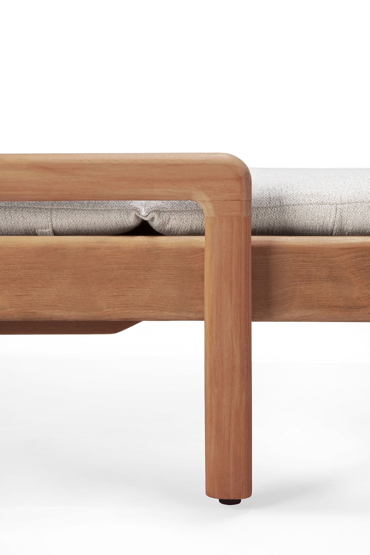 Jack Outdoor Adjustable Lounger Thin Cushion, Off White Fabric