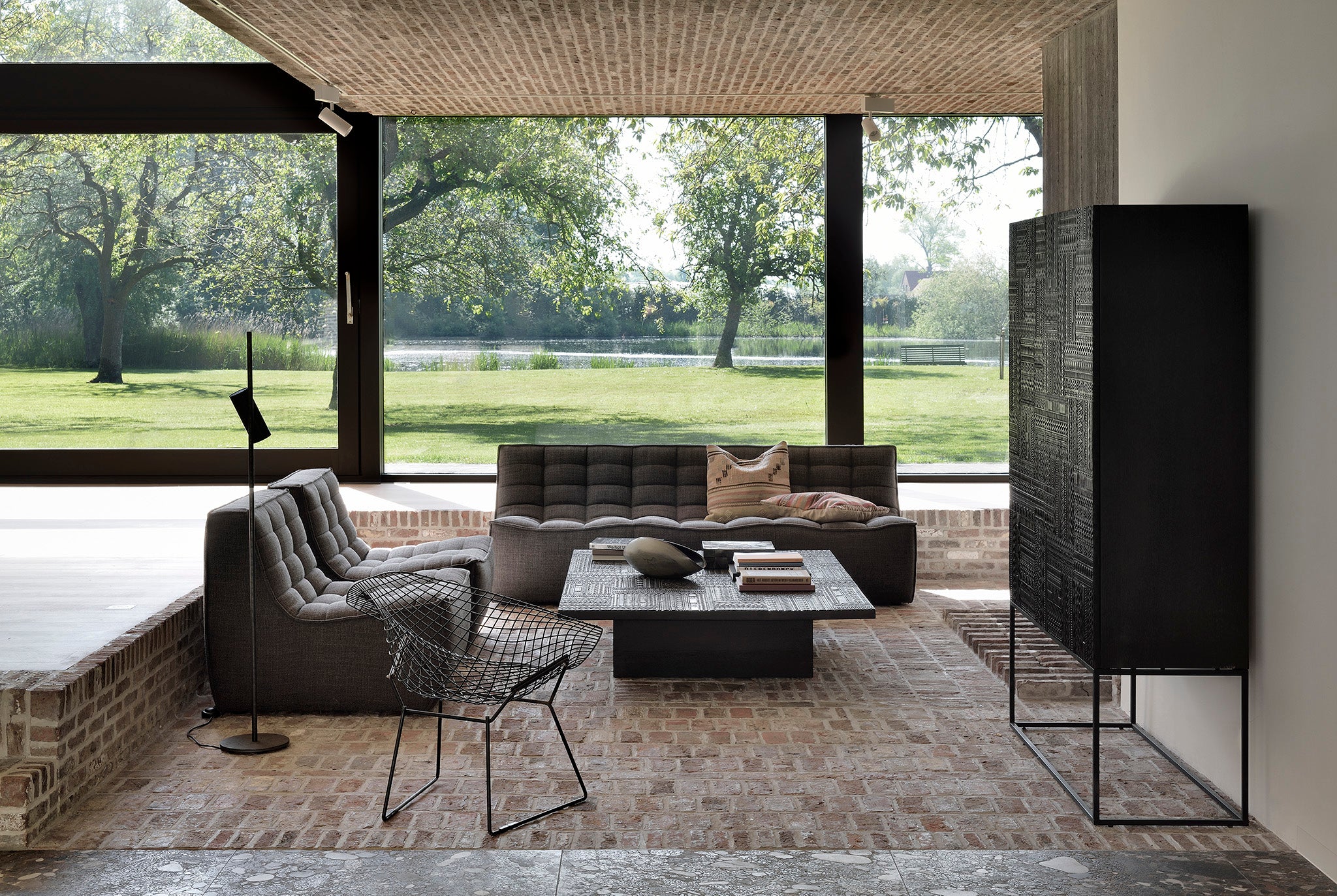 N701 Single Seater Sofa, Dark Grey