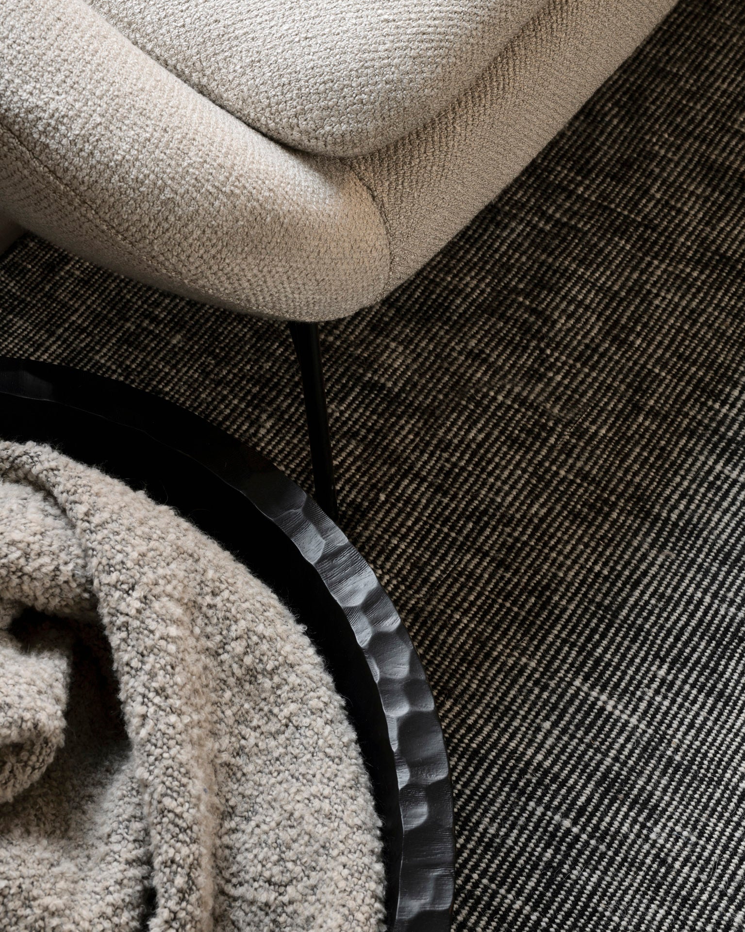 Black Dots Kilim Rug, 5&