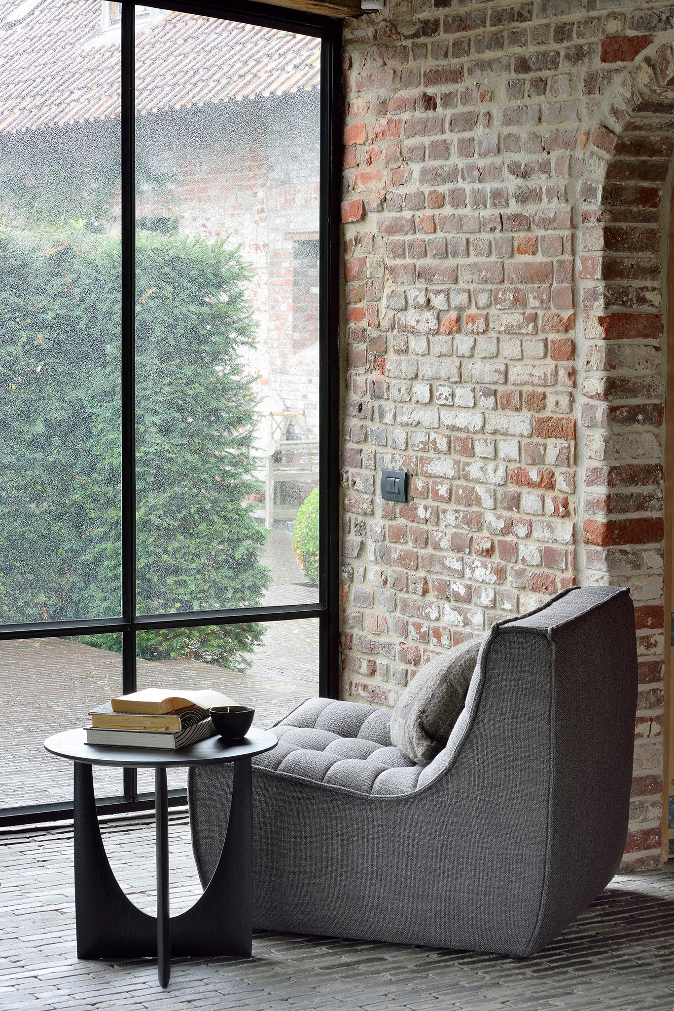 N701 Single Seater Sofa, Dark Grey