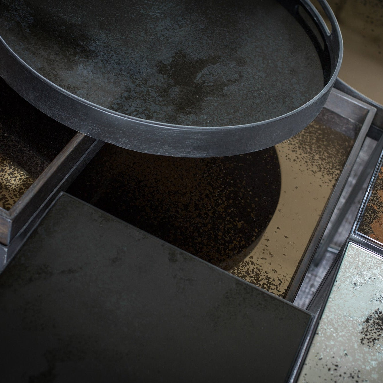 Round Charcoal Aged Mirror Tray, Small