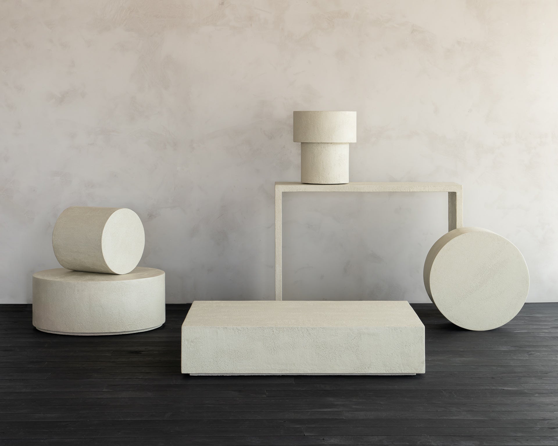 Elements side table - Microcement - Off White - mushroom shape