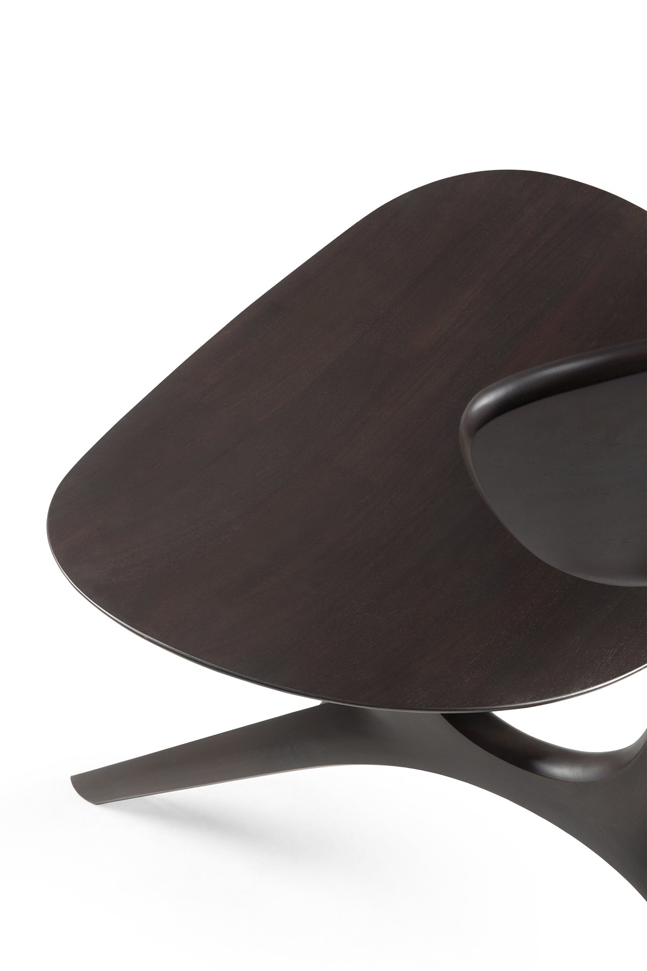 Eye lounge chair - varnished mahogany - dark brown