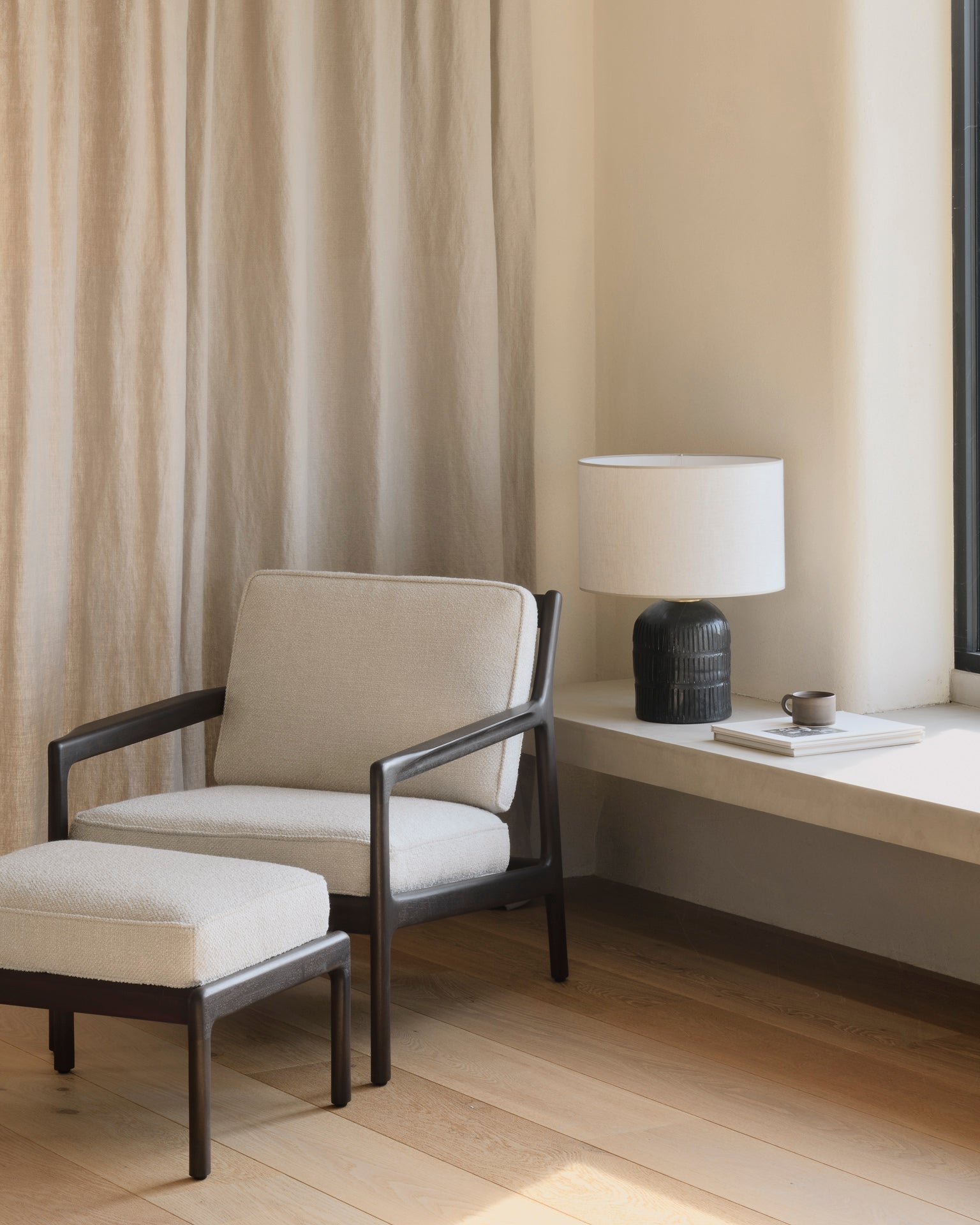 Jack Lounge Chair, Varnished Mahogany, Dark Brown, Ivory Fabric