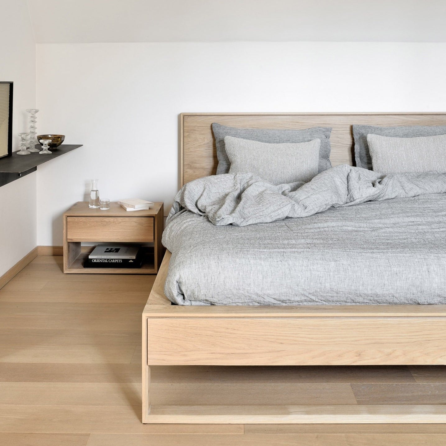 Nordic II Solid Oak Bedside Table