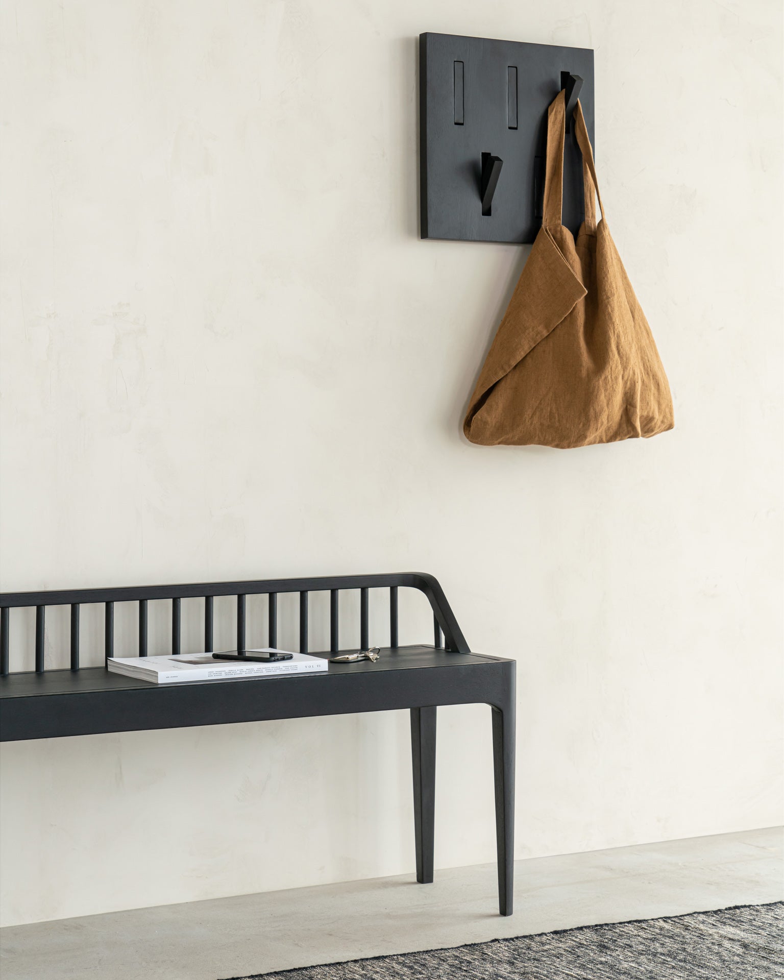 Utilitile Solid Black Oak Wall Hanger