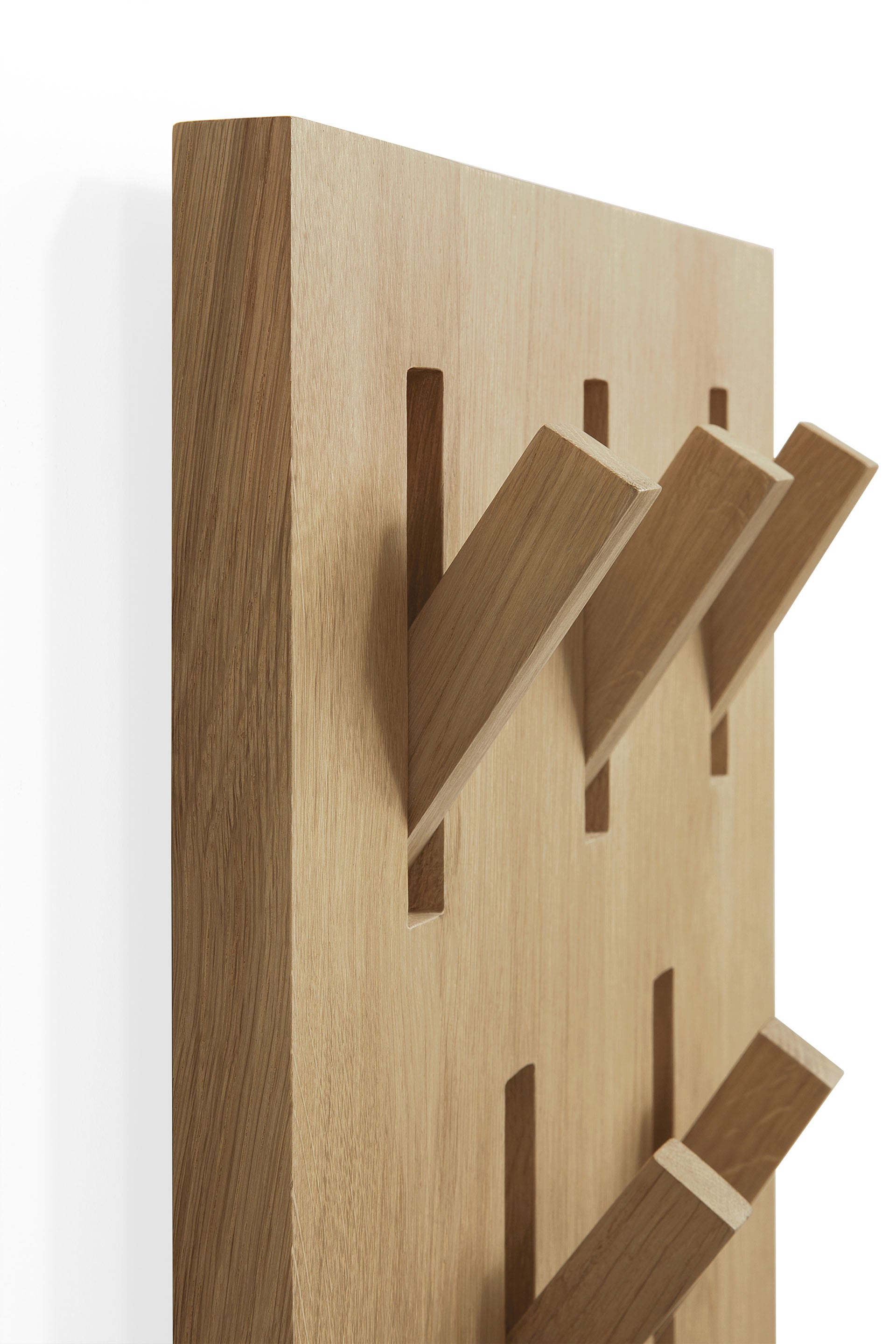 Utilitile Solid Oak Wall Hanger