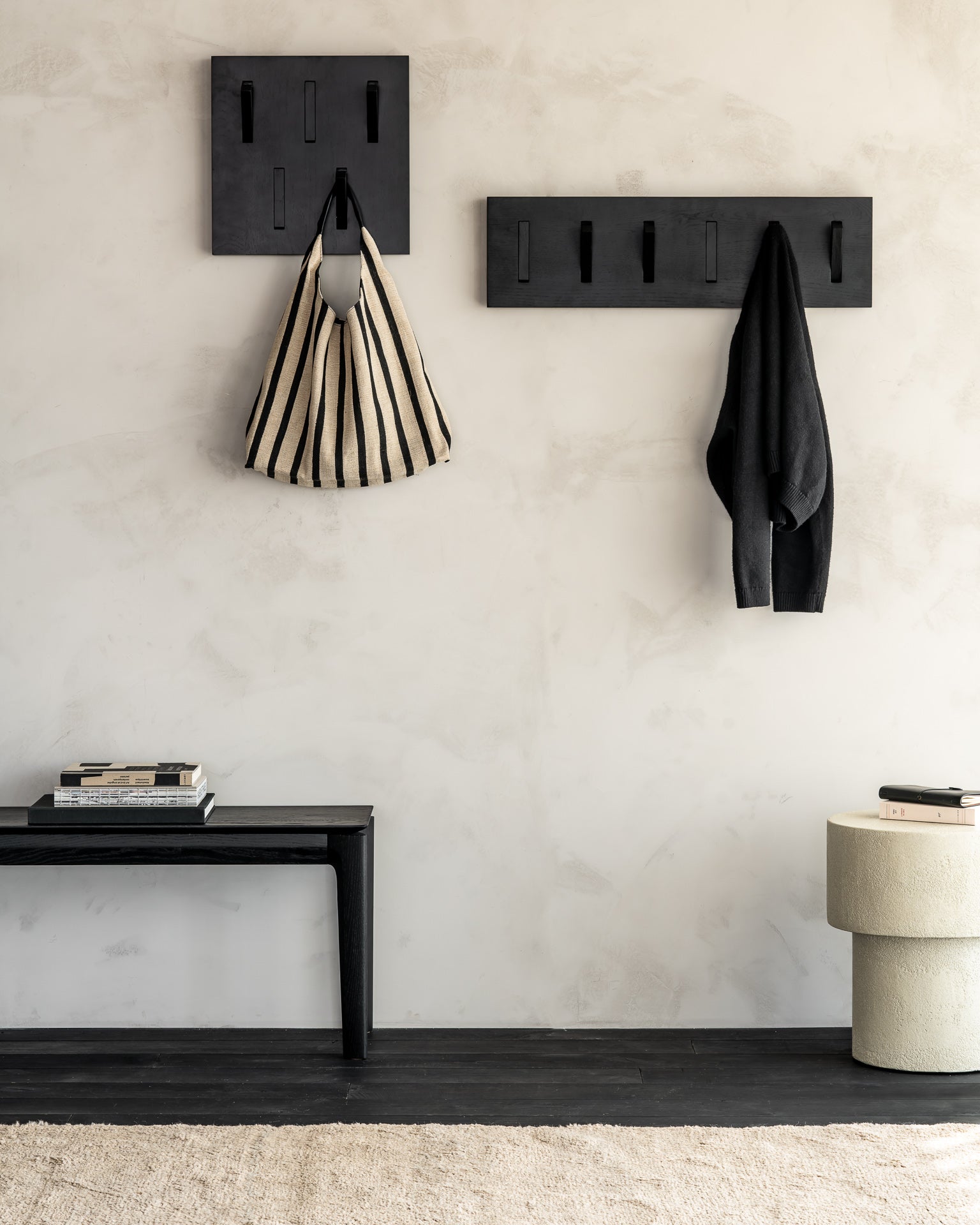 Utilitile Solid Black Oak Wall Hanger, Large