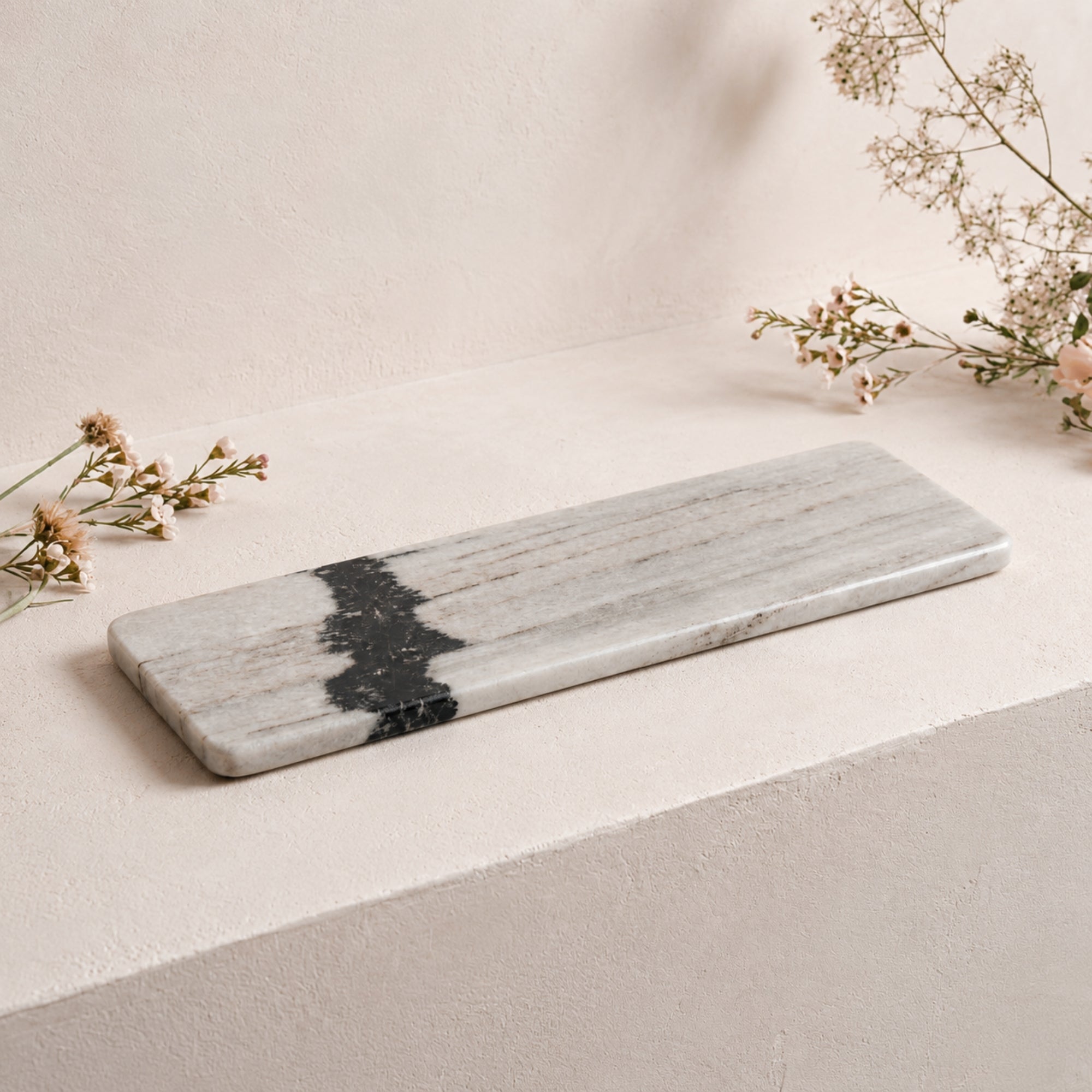 Linea Marble Board, Narrow