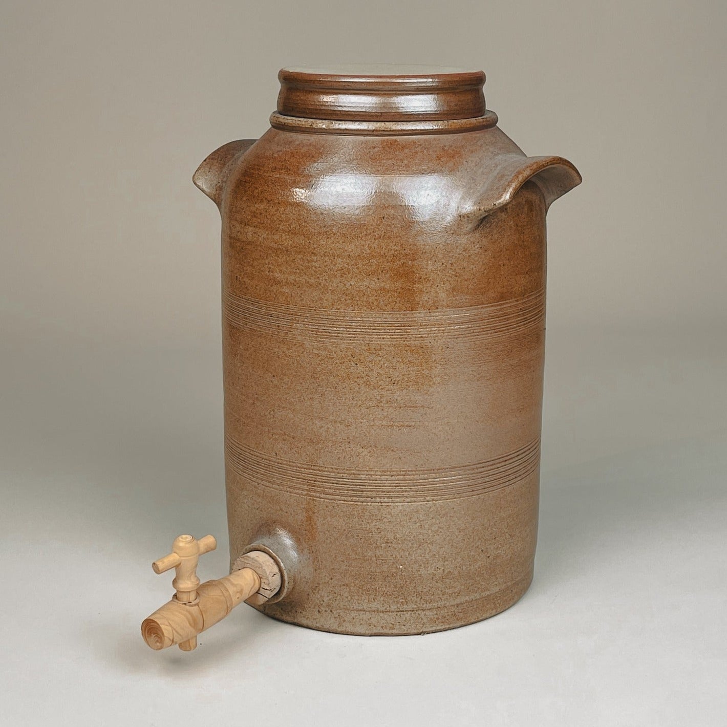 Poterie Renault Water Storage Jug - (8 L)- Salt