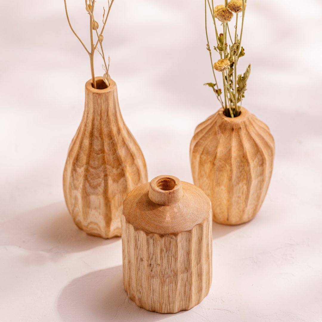 Kiln Mango Carved Mini Vases, Set of 3