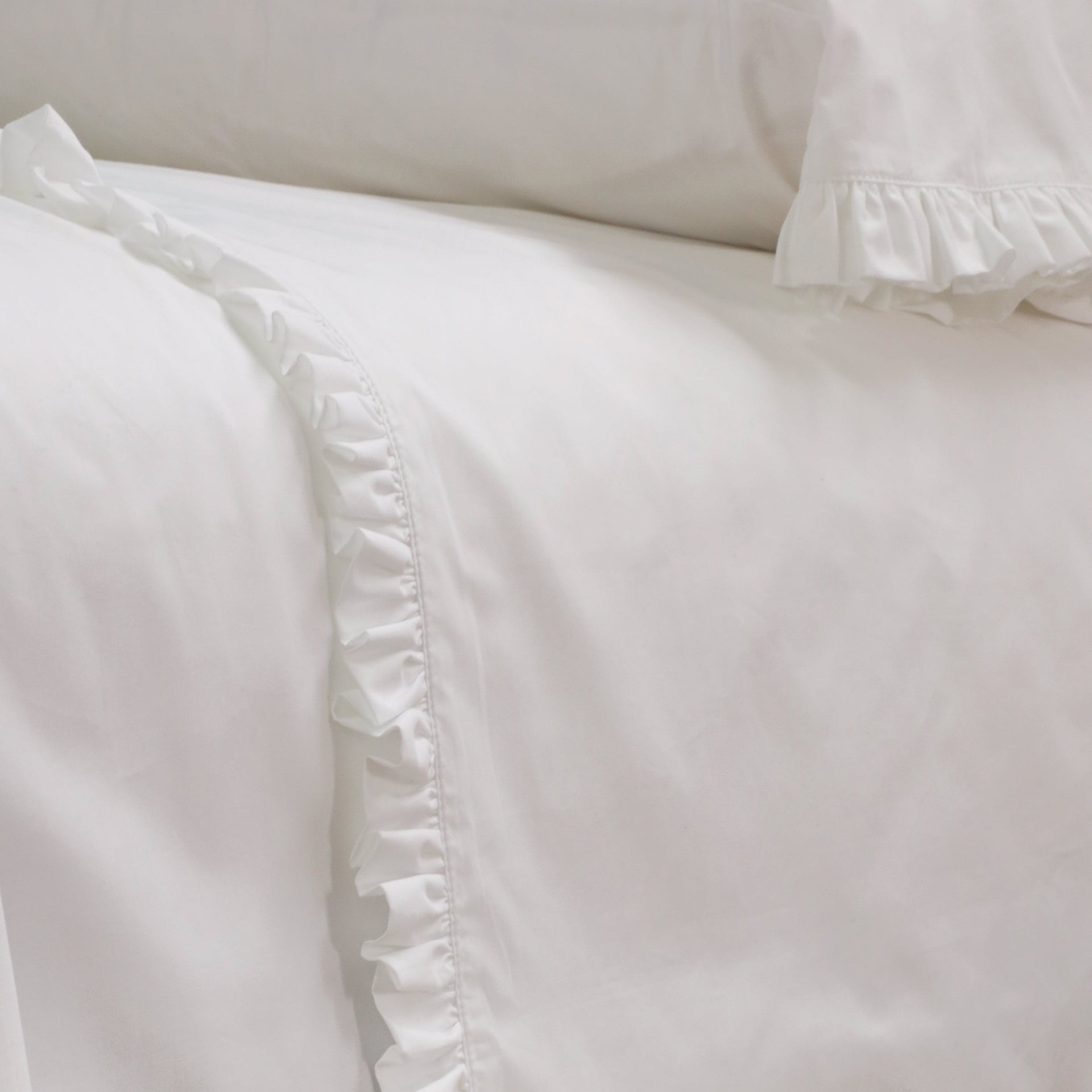 Audrey Ruffle Cotton Percale King Pillow Case Set, White