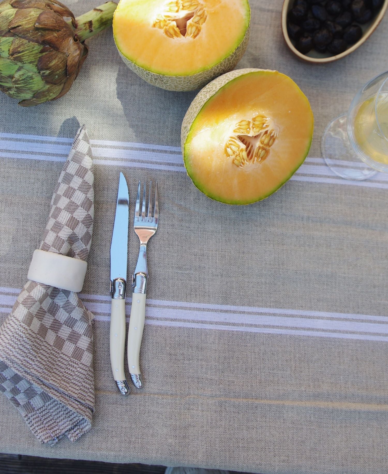 Laguiole 24 Piece Flatware Set, Ivory in Wood Box with Acrylic Lid