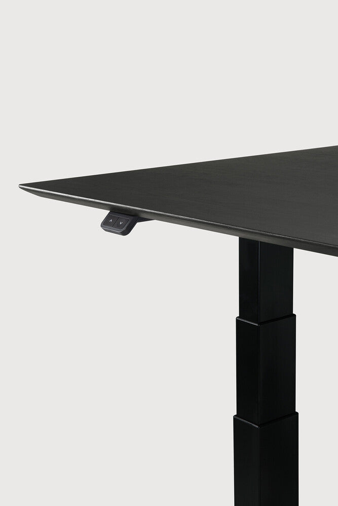 Bok adjustable desk - varnished oak black top - black base - rectangular - with cable management - US