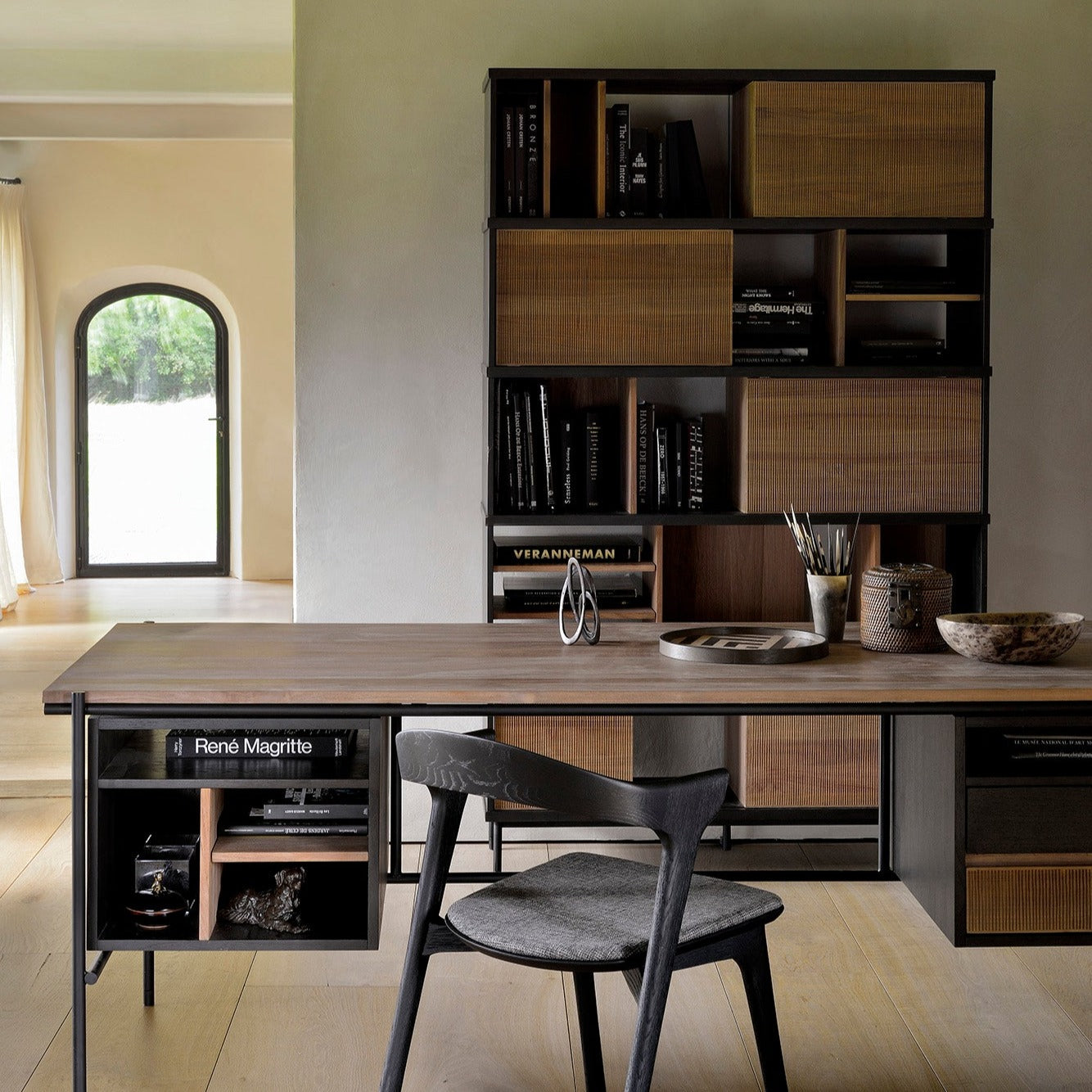 Oscar Solid Teak Rack