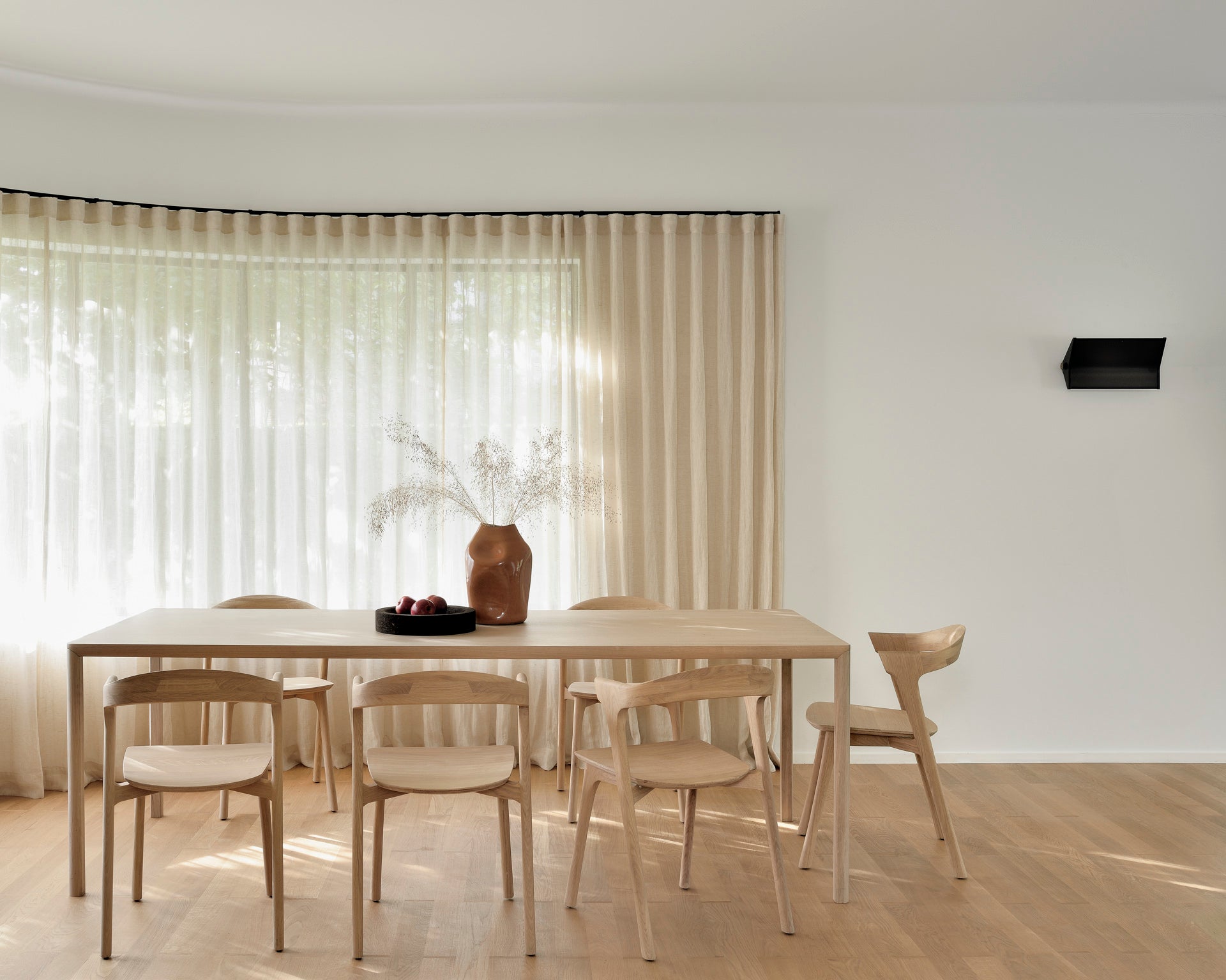 Air Dining Table, 94"