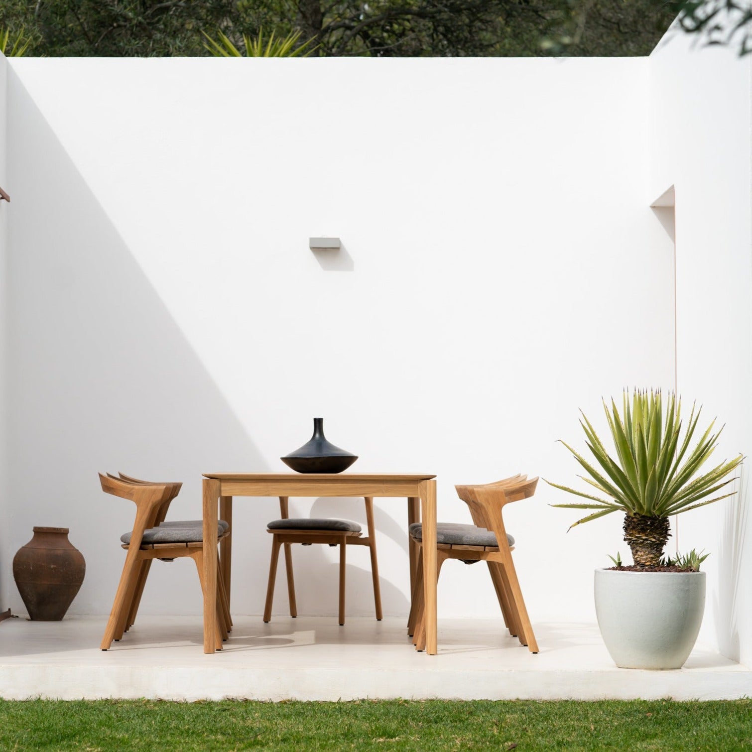 Bok Solid Teak Outdoor Dining Chair With Mocha Fabric Cushion