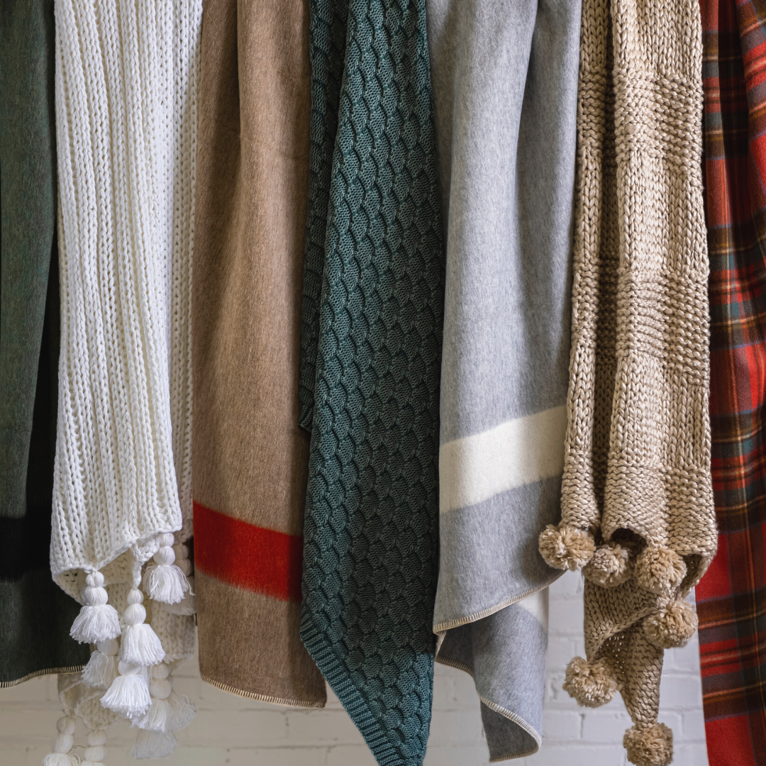 Siempre Blanket, Light Heather with Ivory Stripe