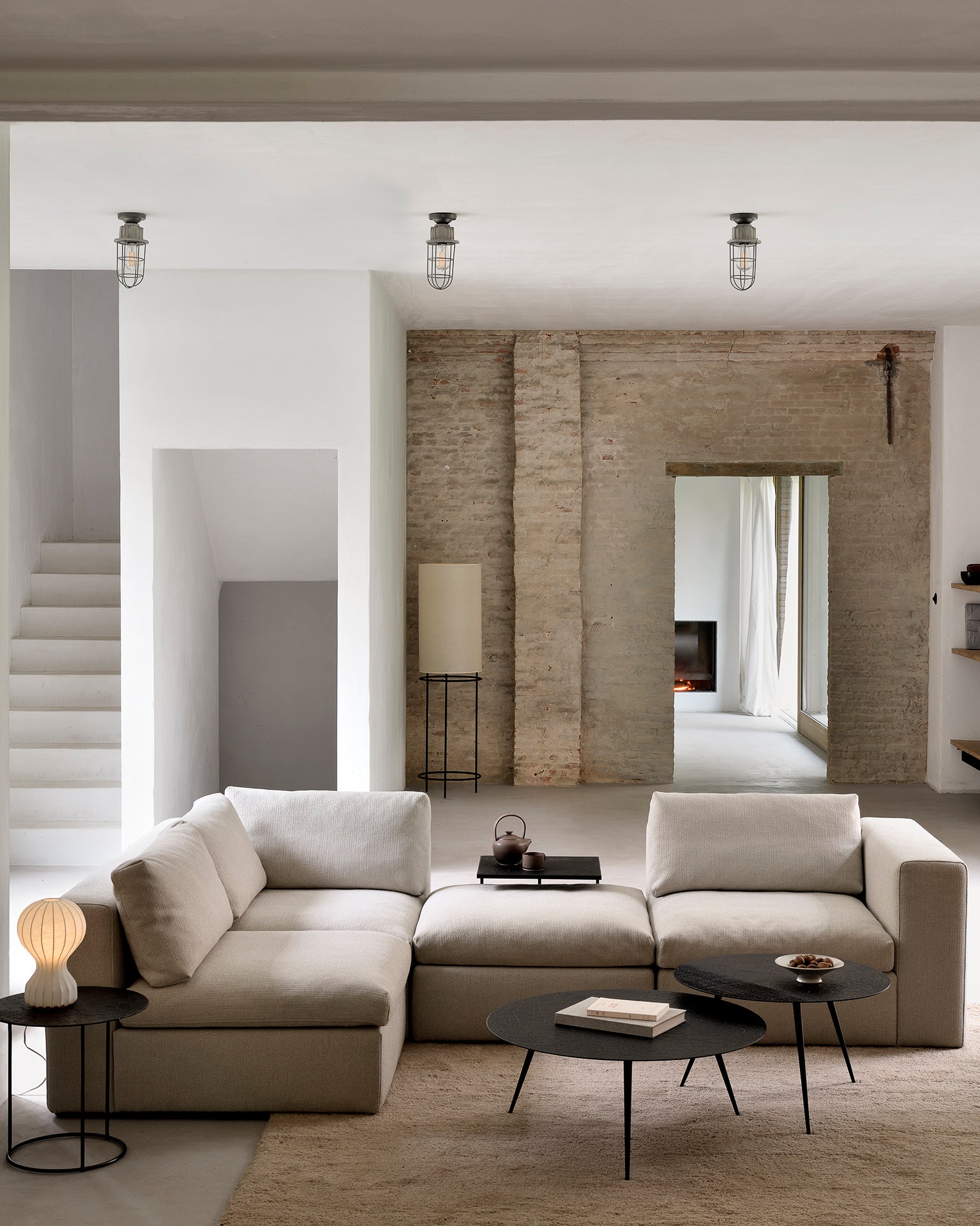 Triptic Side Table, Whisky