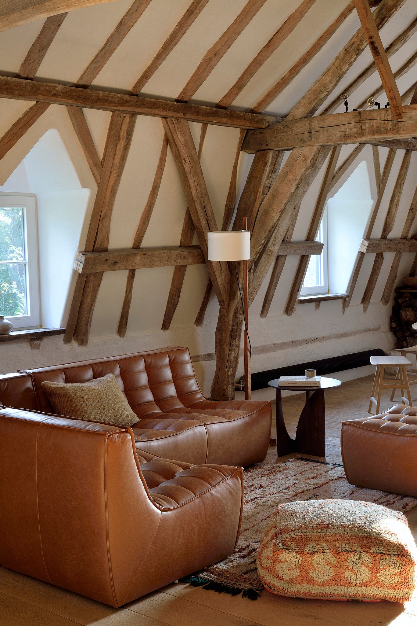 N701 Footstool, Old Saddle Leather