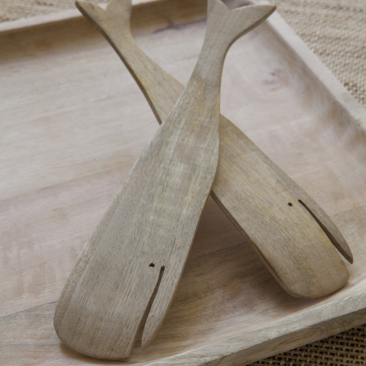 Sydney Whale Serving Set