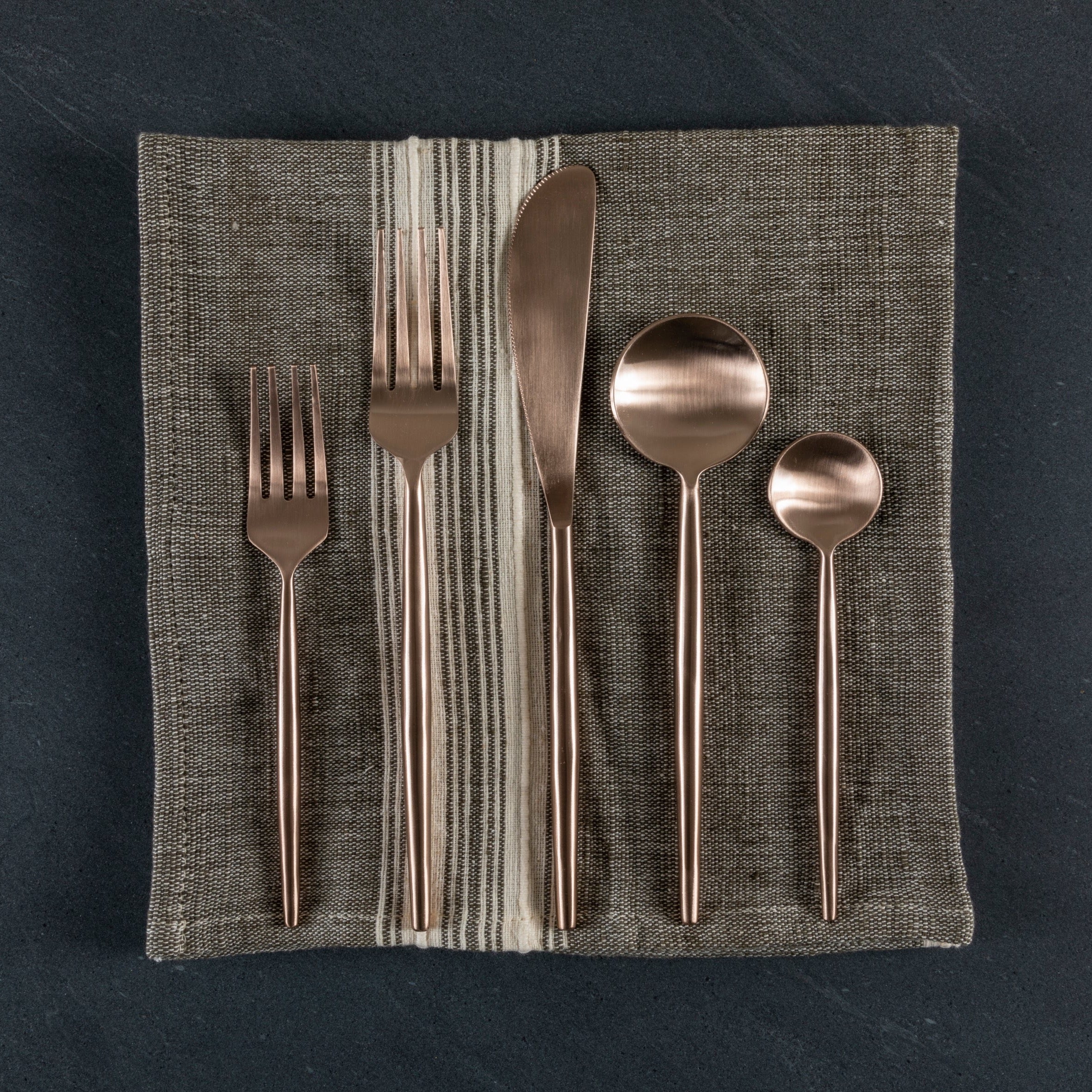 Rosé Flatware Set