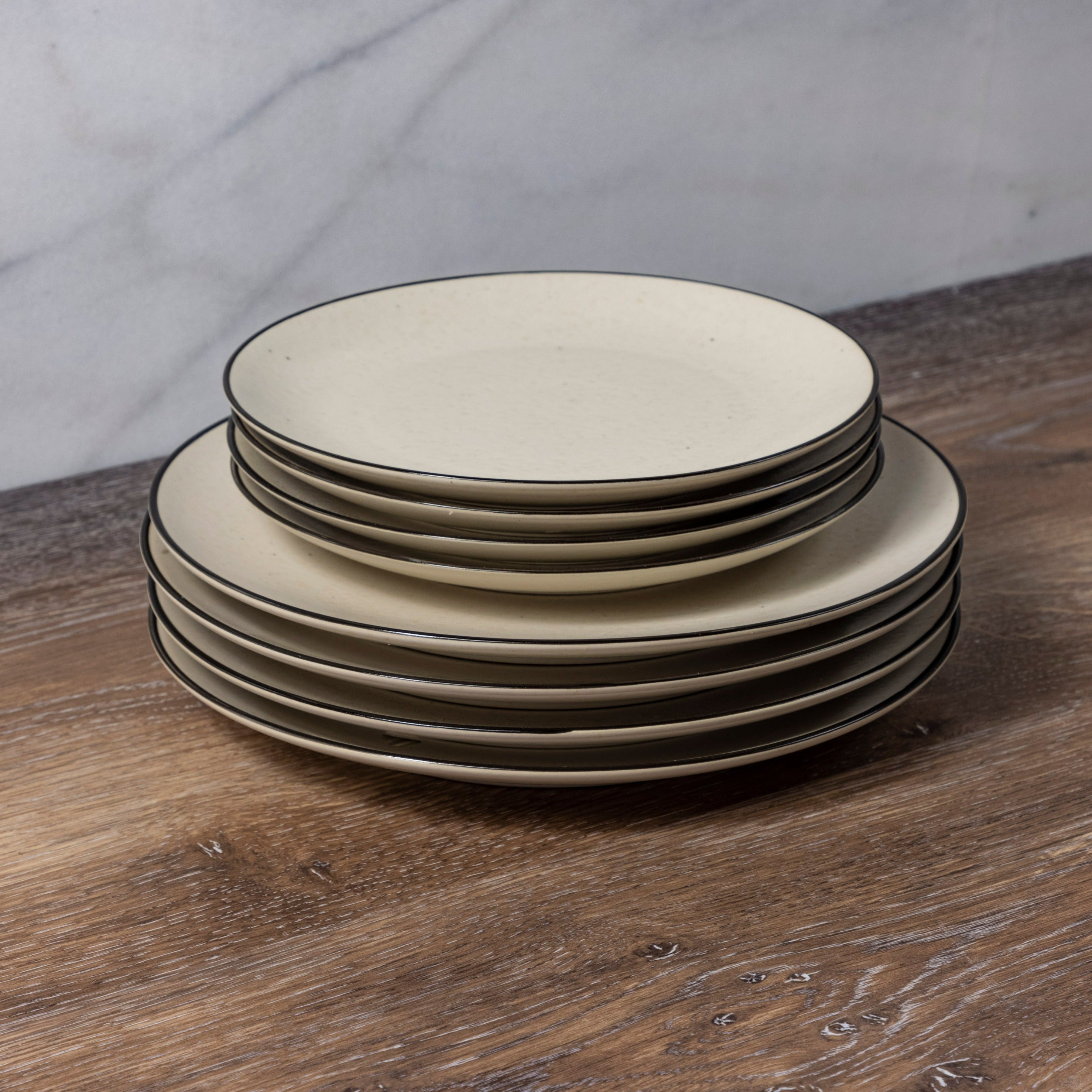 Augusta Side Plate, Natural with Black, Set of 4