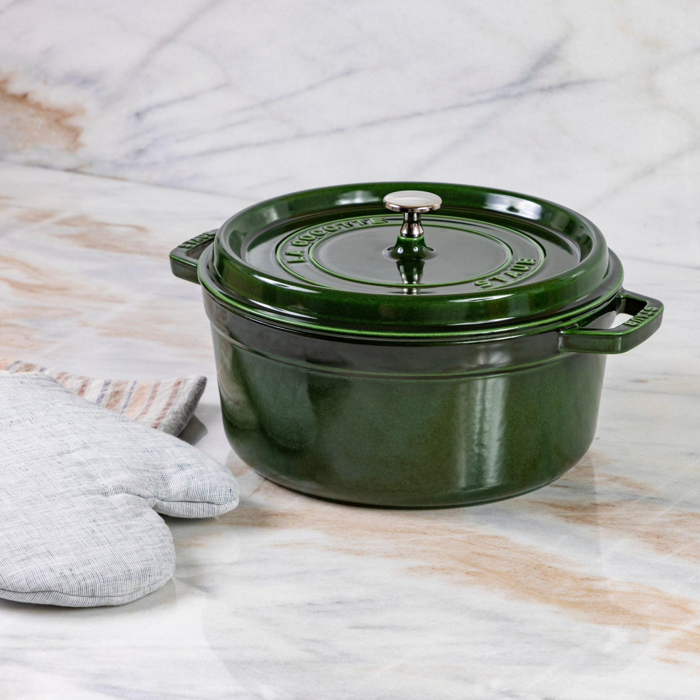Staub Round Cocotte, 5.5qt, Basil
