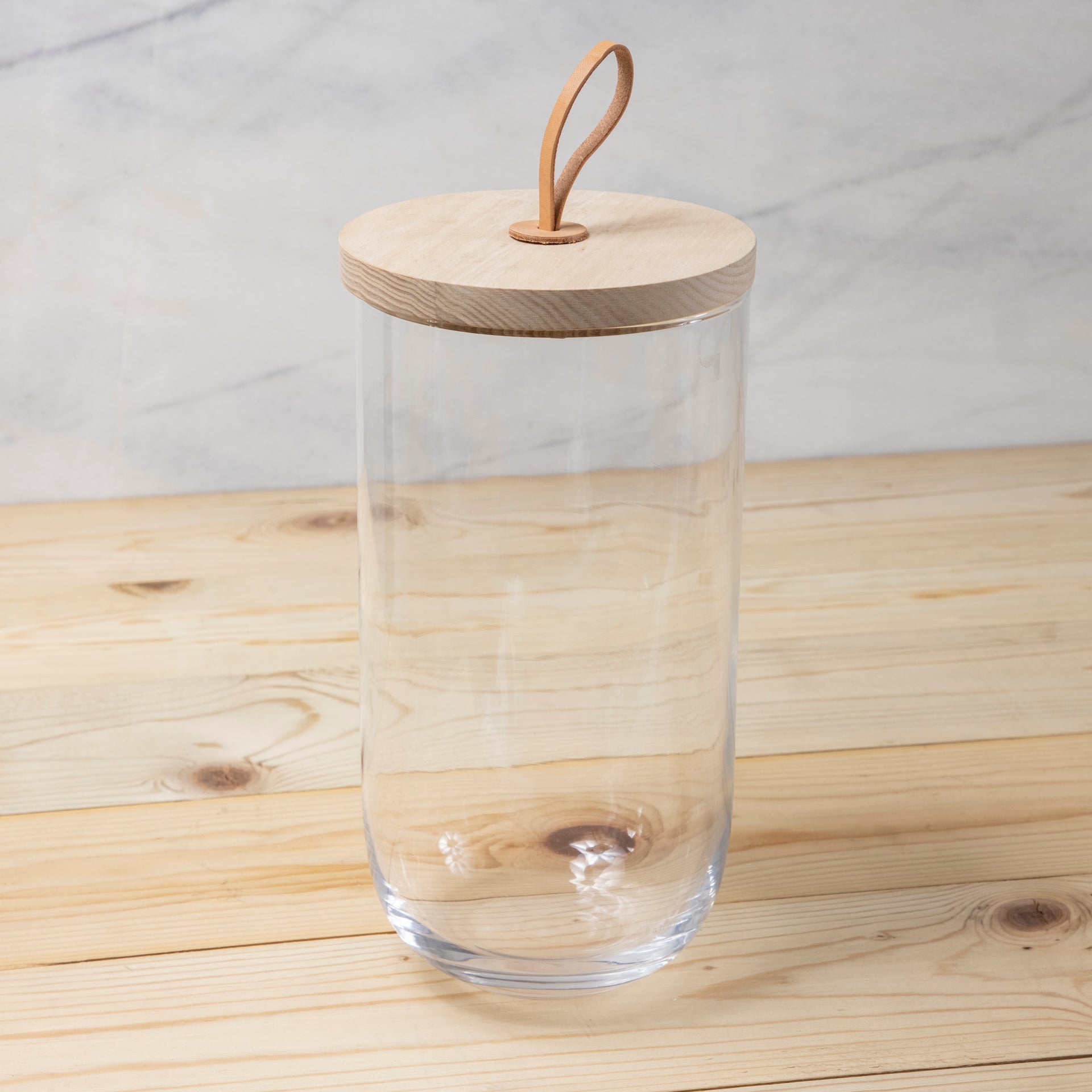 Ivalo Container with Ash Lid, Large