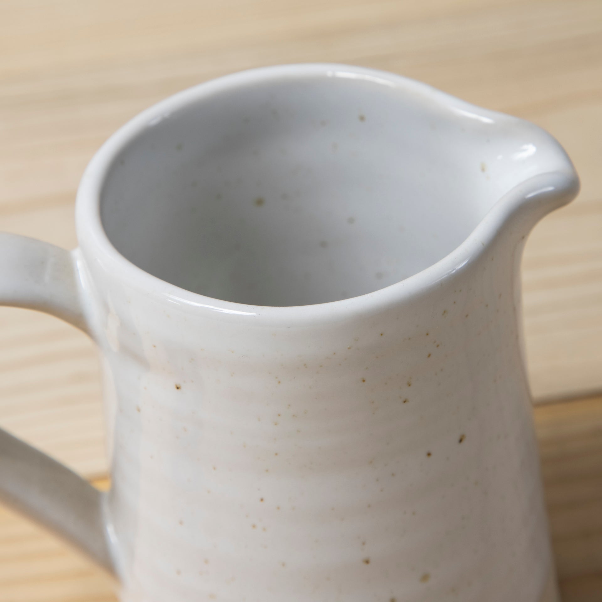 Fattoria Creamer, White