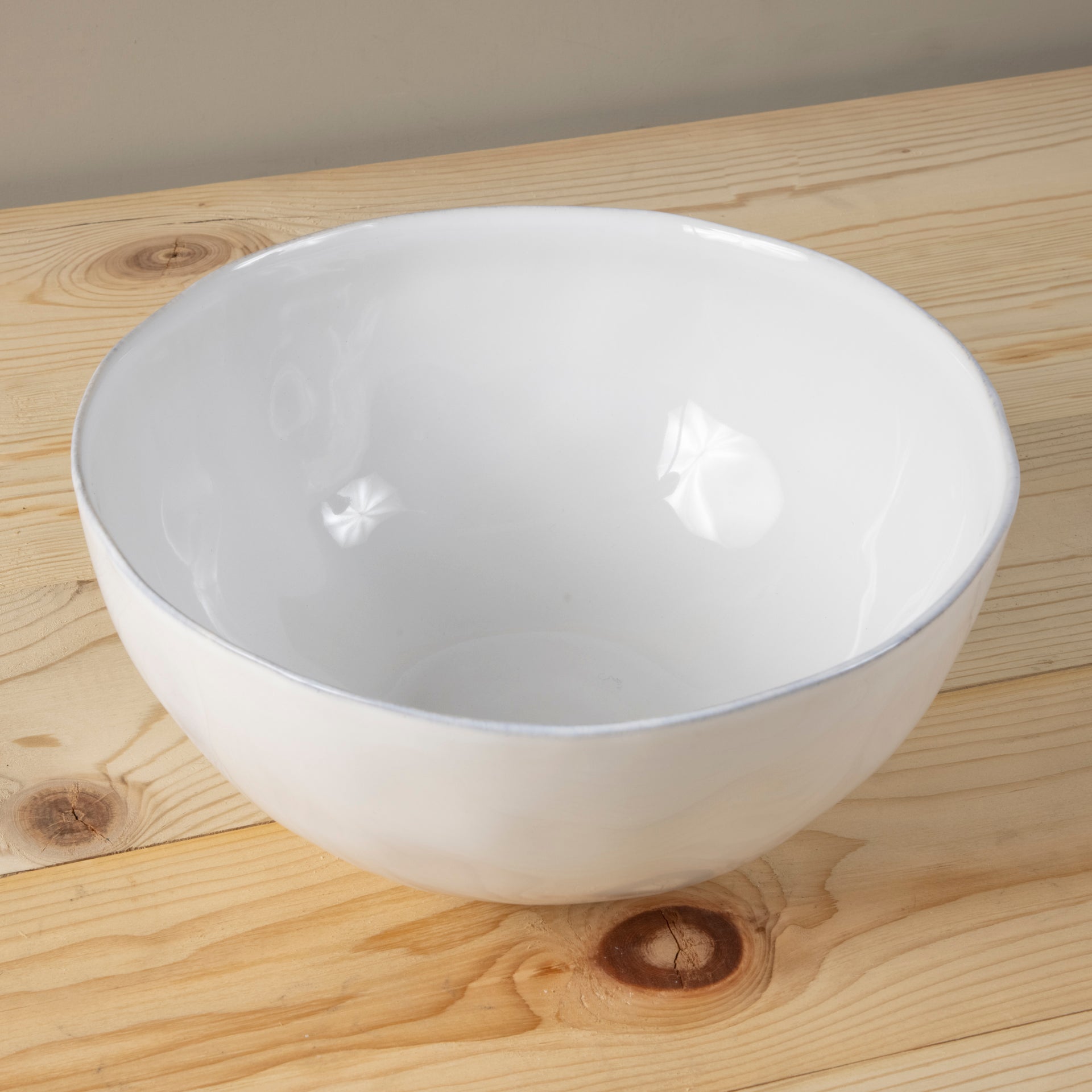 Livia 10.5" Serving Bowl, White