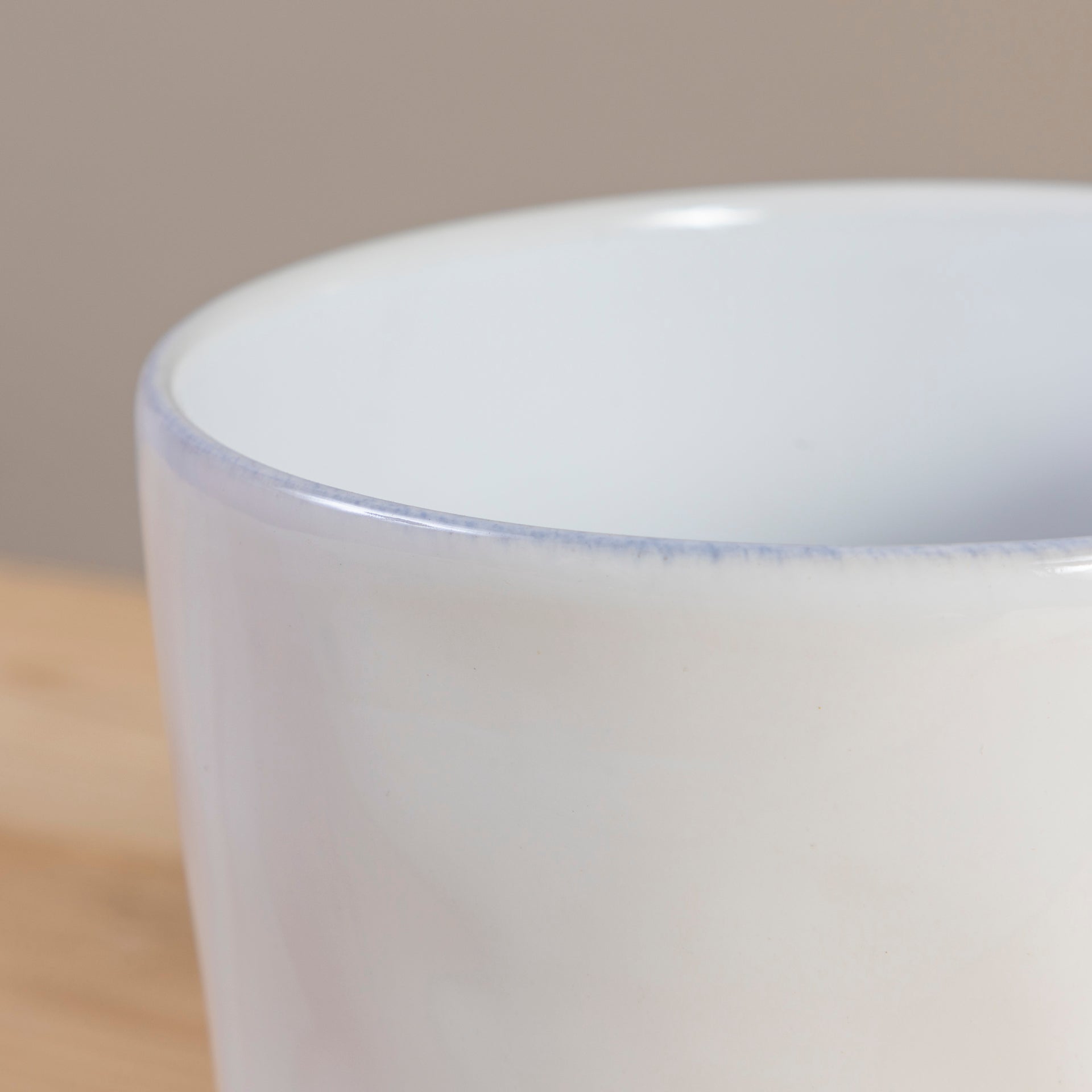 Livia Utensil/Bottle Holder, White