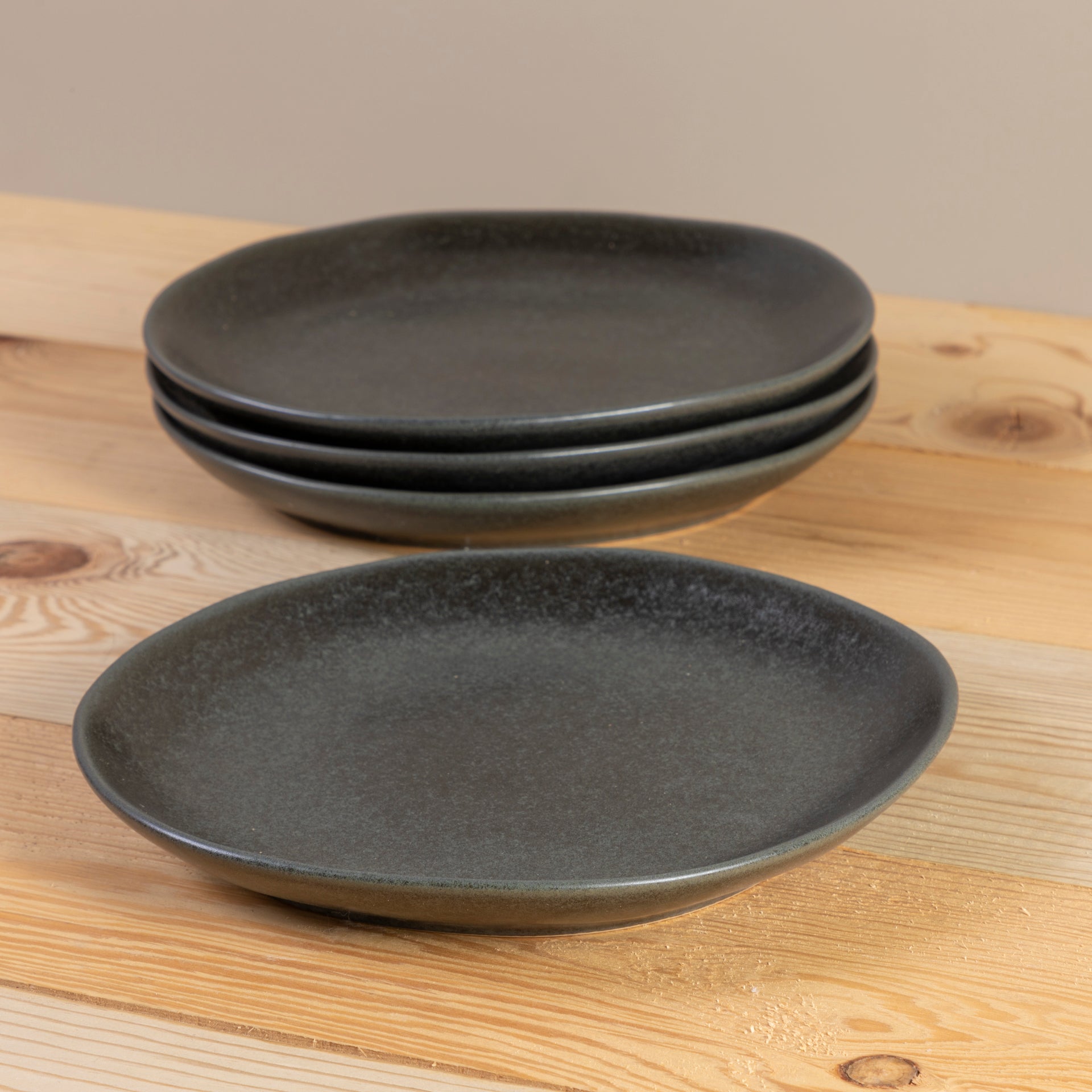 Livia Side Plate, Black, Set of 6