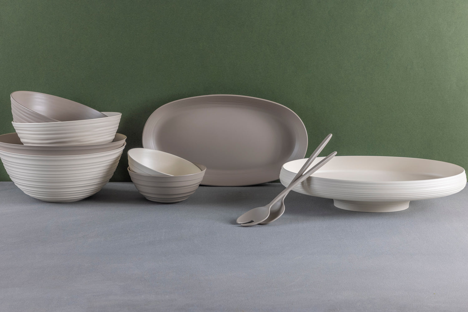 Tierra Serving Set, Taupe