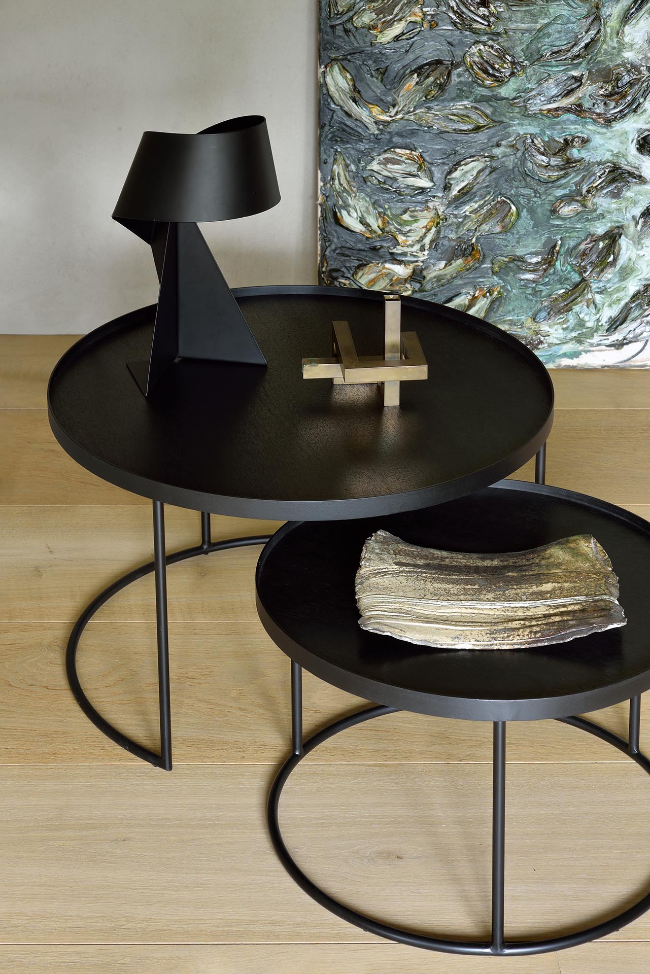 Round Tray Coffee Table Set, L & XL (Trays Not Included)
