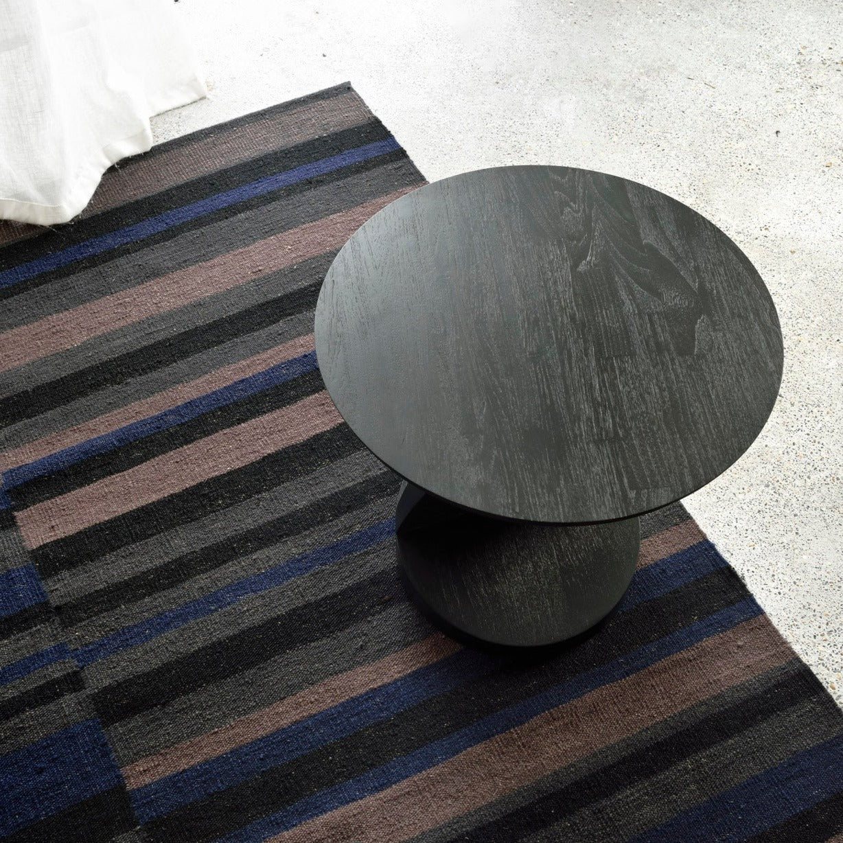 Oblic Side Table