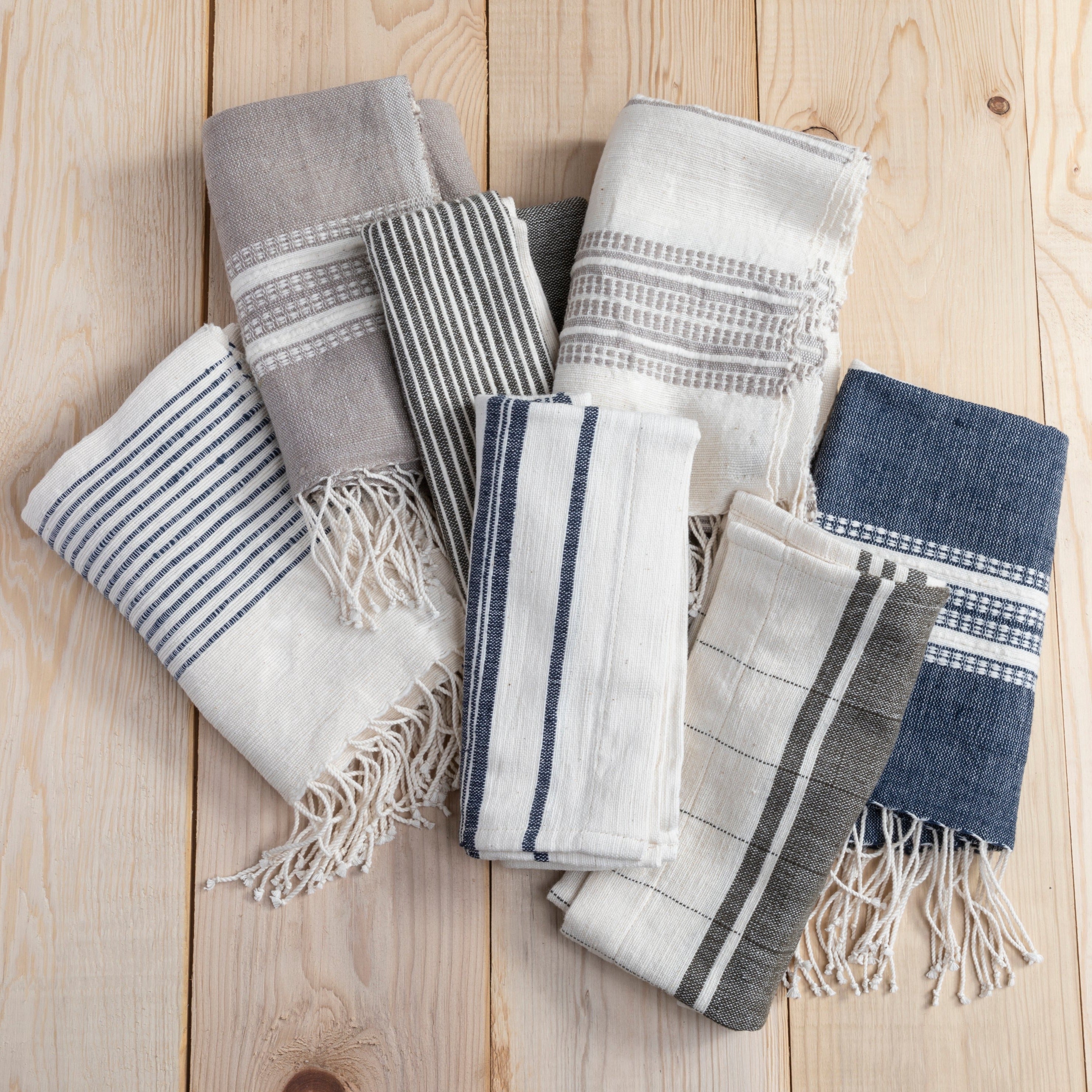 Aden Cotton Hand Towel, Natural with Navy