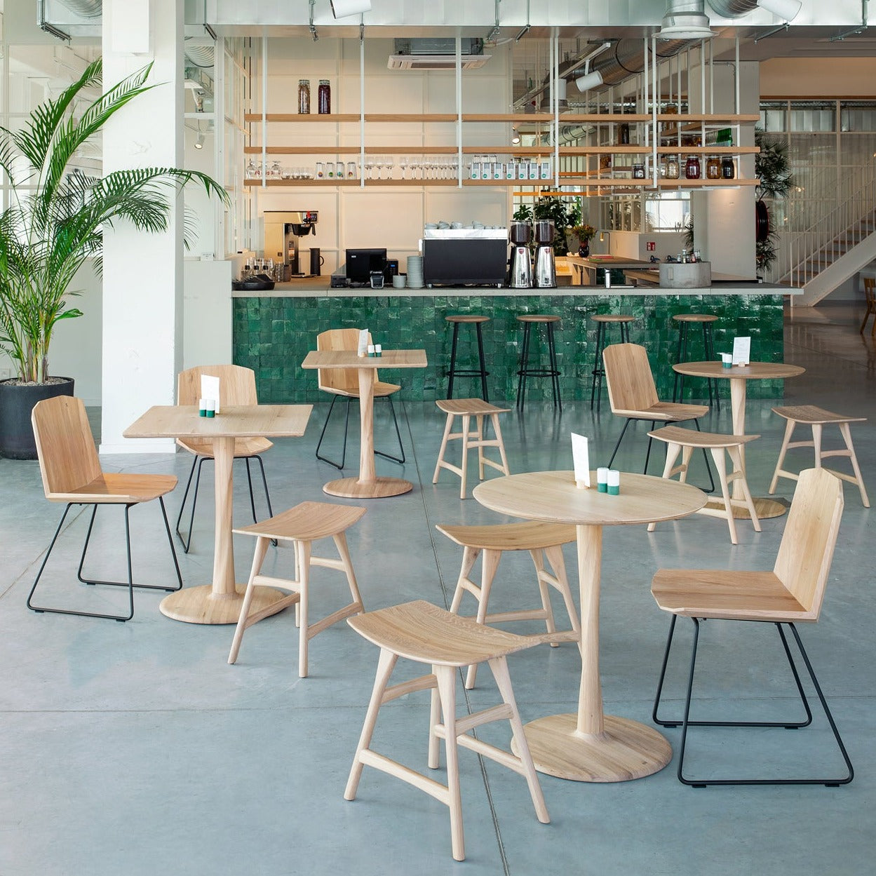 Torsion Dining Table, 28"