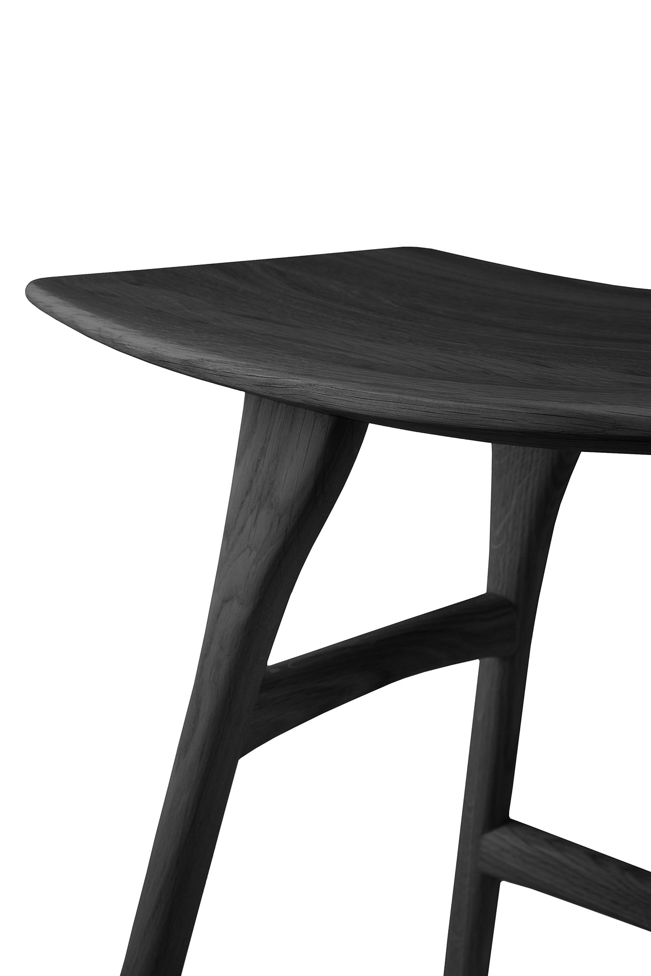 Osso Stool, Varnished Oak, Black