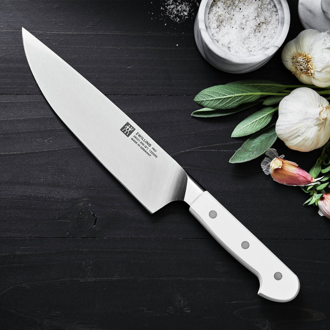 Zwilling Pro Le Blanc, 8&quot; Chef&