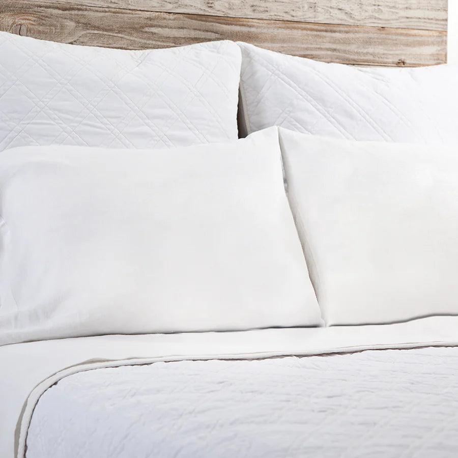 Brussels Queen Coverlet, White