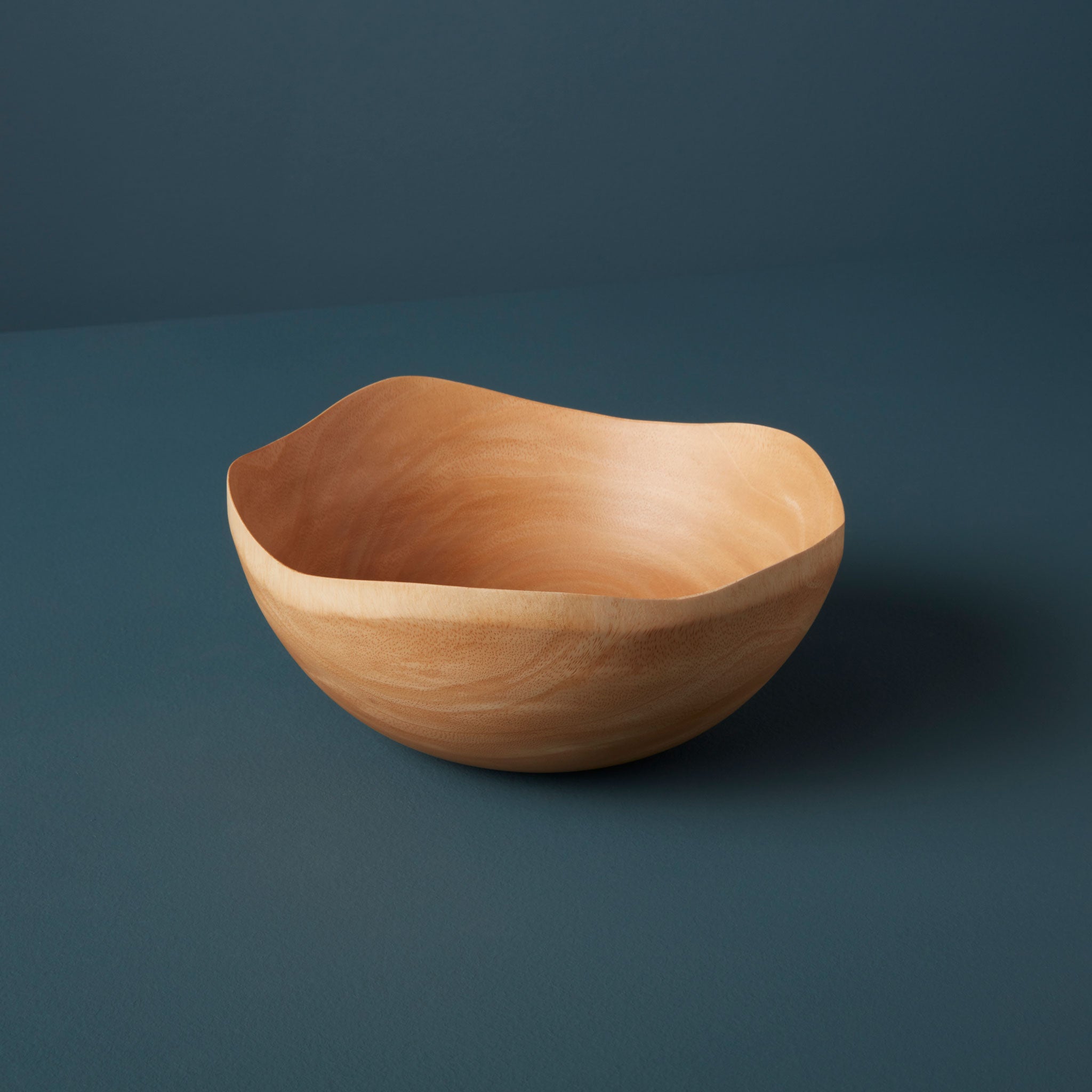 Kiln Mango Wood Wave Edge Bowl, Medium