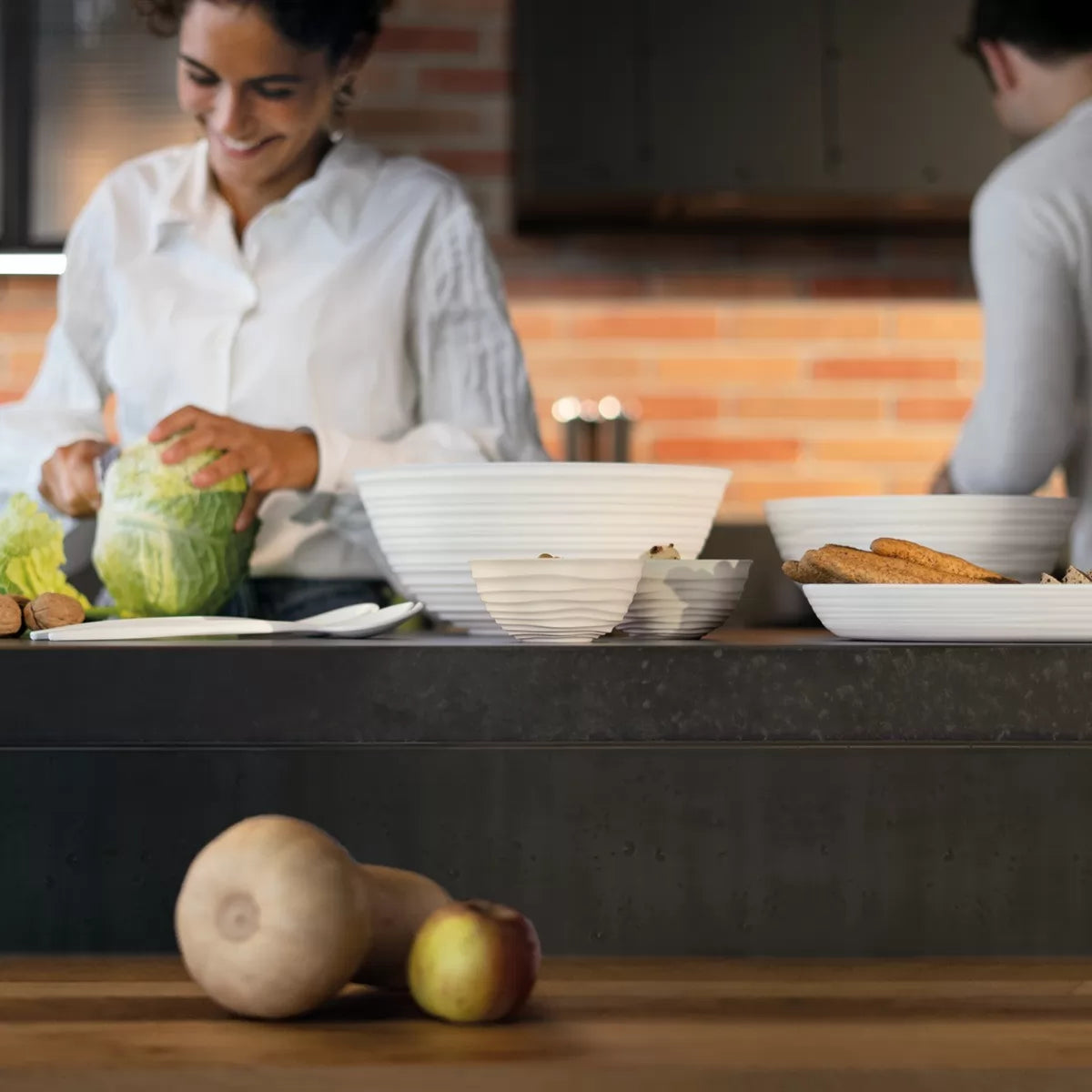 Tierra Serving Bowl, Medium, Taupe