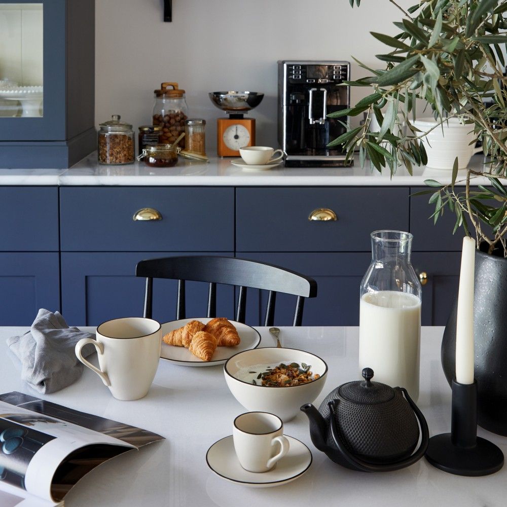 Augusta Mug, Natural with Black, Set of 6