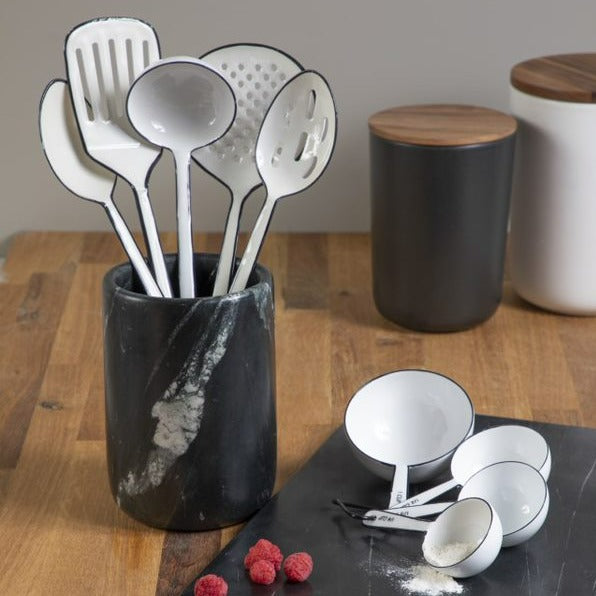 Harlow Spatula, White