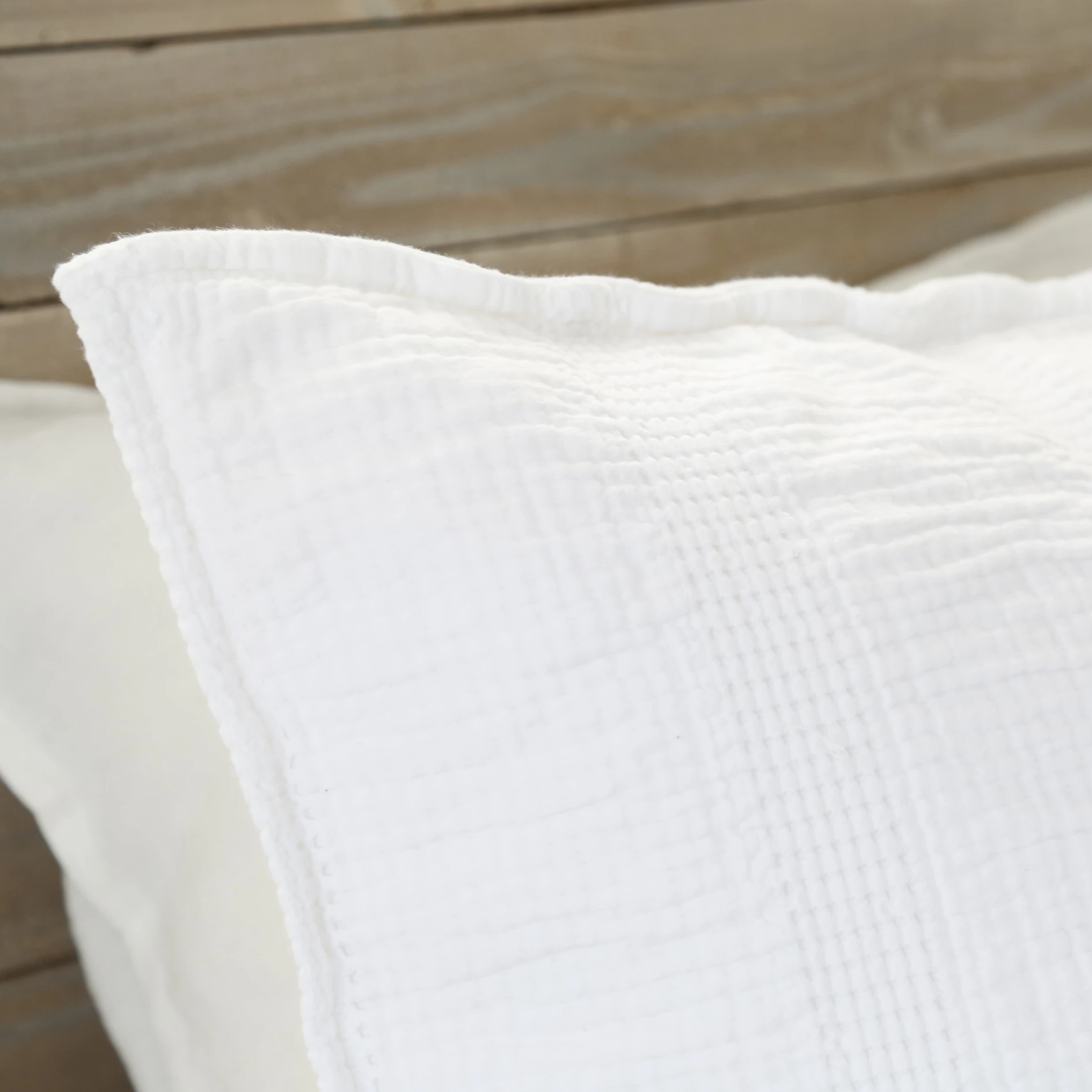 Nantucket King Matelasse Coverlet, White